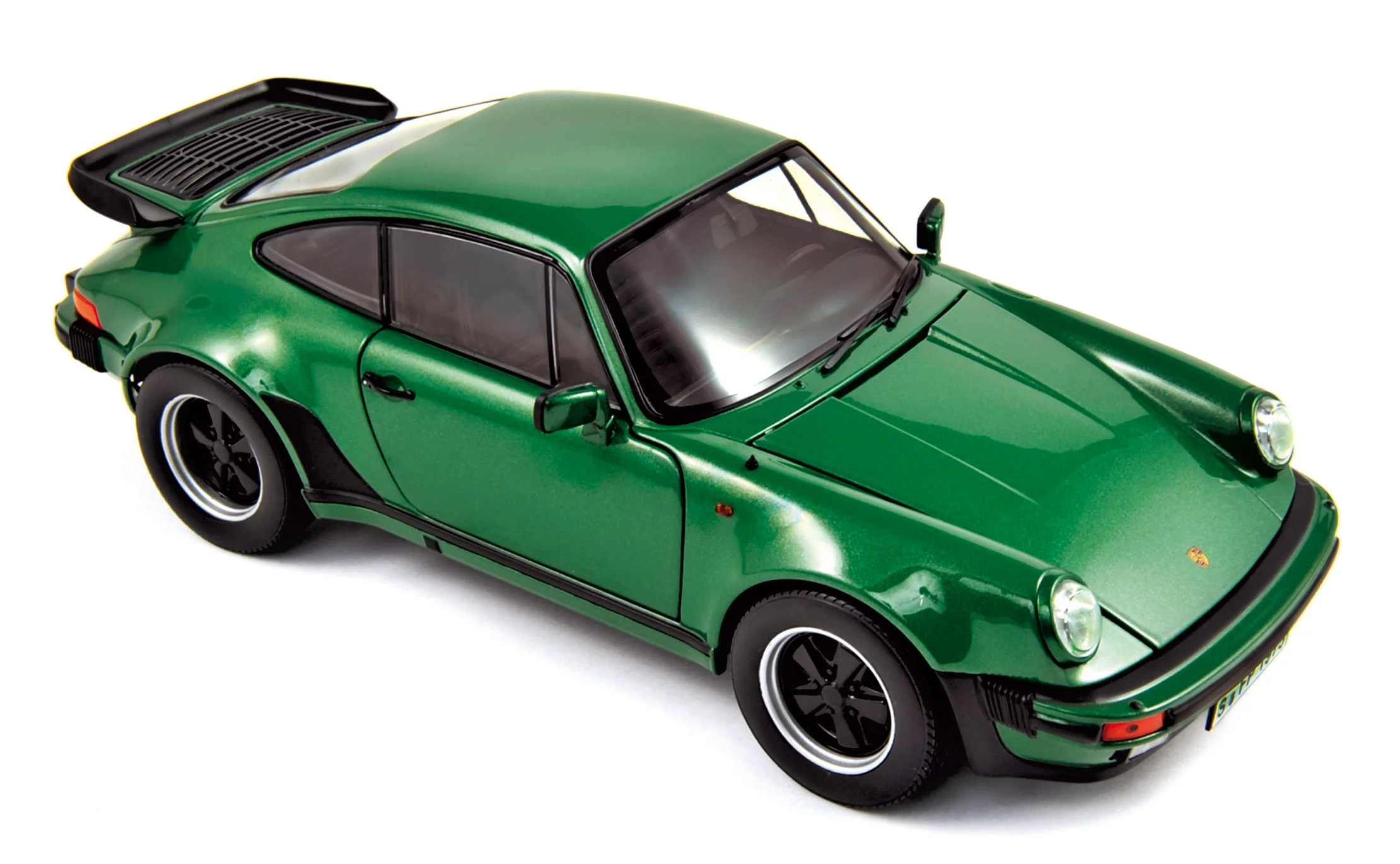 Porsche 911 Turbo 3.3L 1975 Vert métallisé 1/18