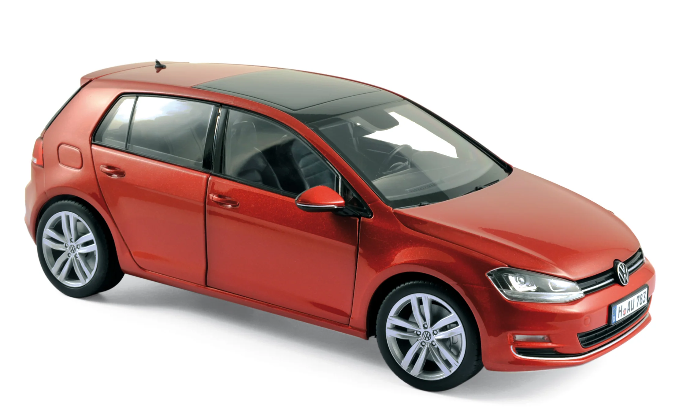 VW Golf 2013 Rouge soleil 1/18