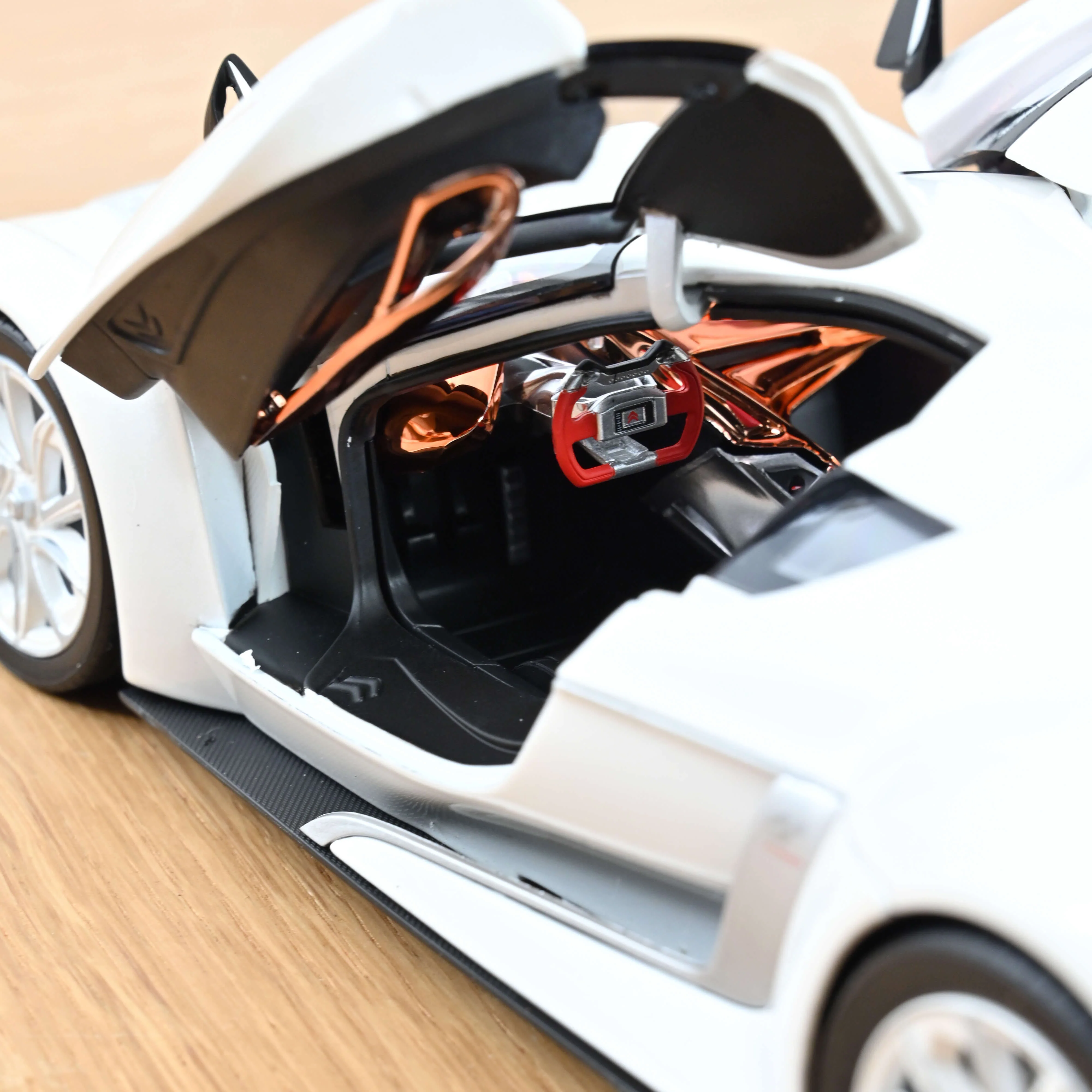 GT by Citroën 2008 Paris Concept Car 1/18 - Image 6
