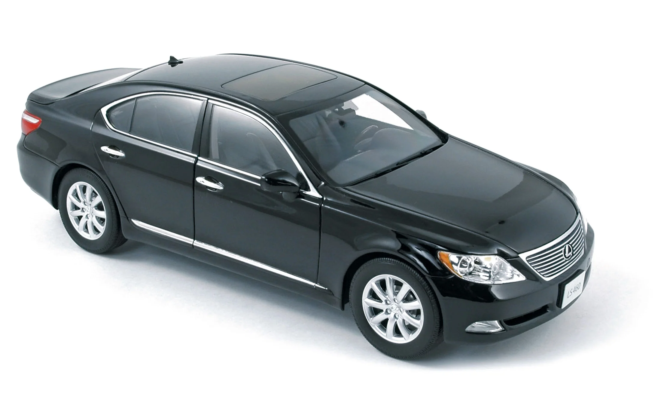 Lexus LS460 2010 Noir 1/18