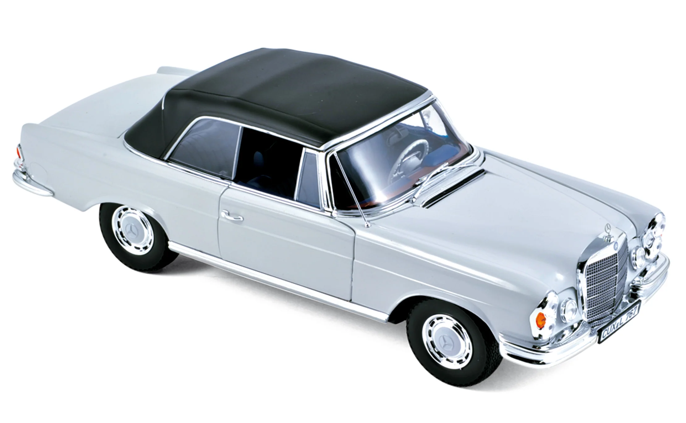 Mercedes-Benz 280 SE Cabriolet 1968 Gris clair 1/18 - Image 3