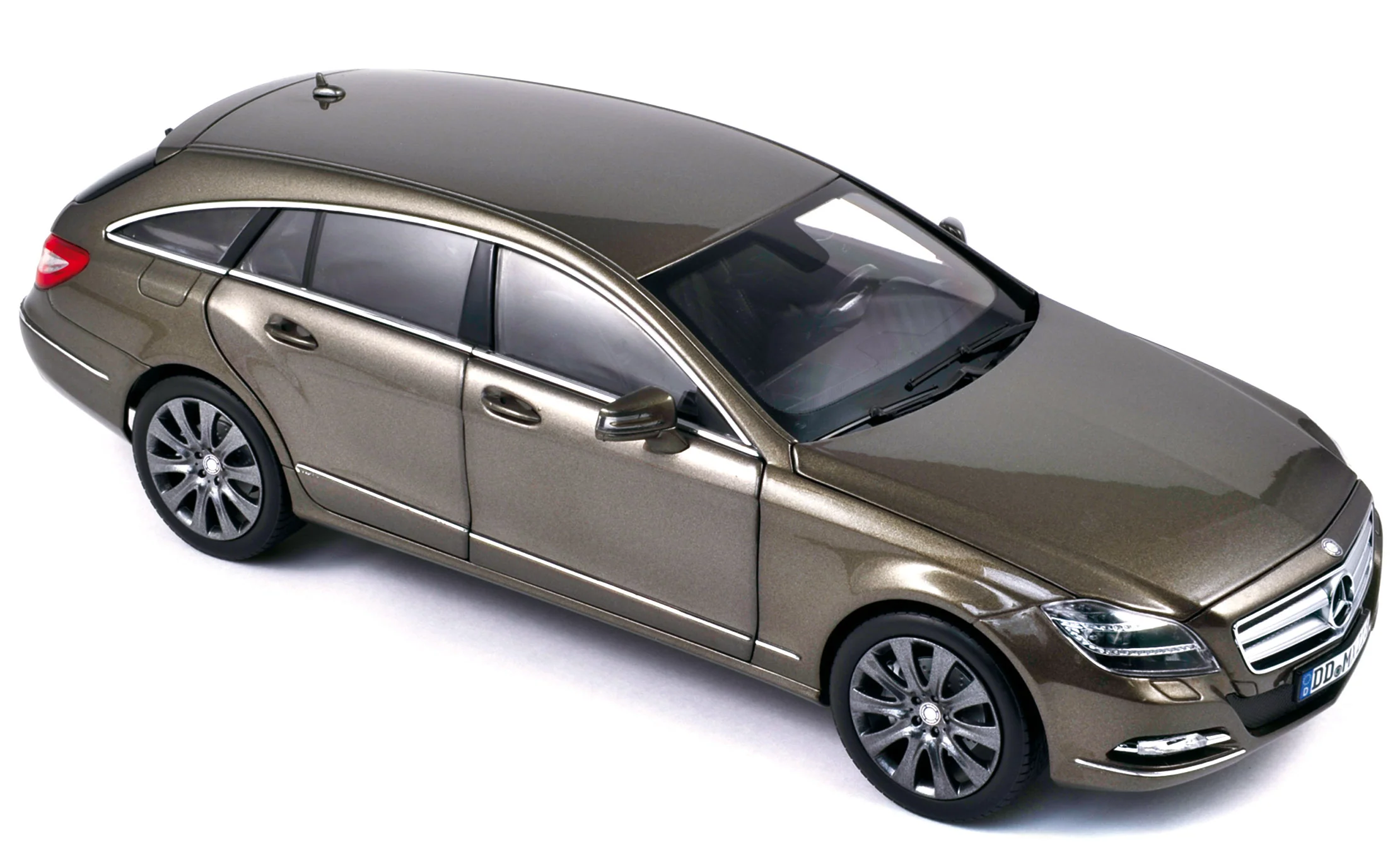 Mercedes-Benz Classe CLS Frein d'urgence 2012 Ivoire métallisé 1/18