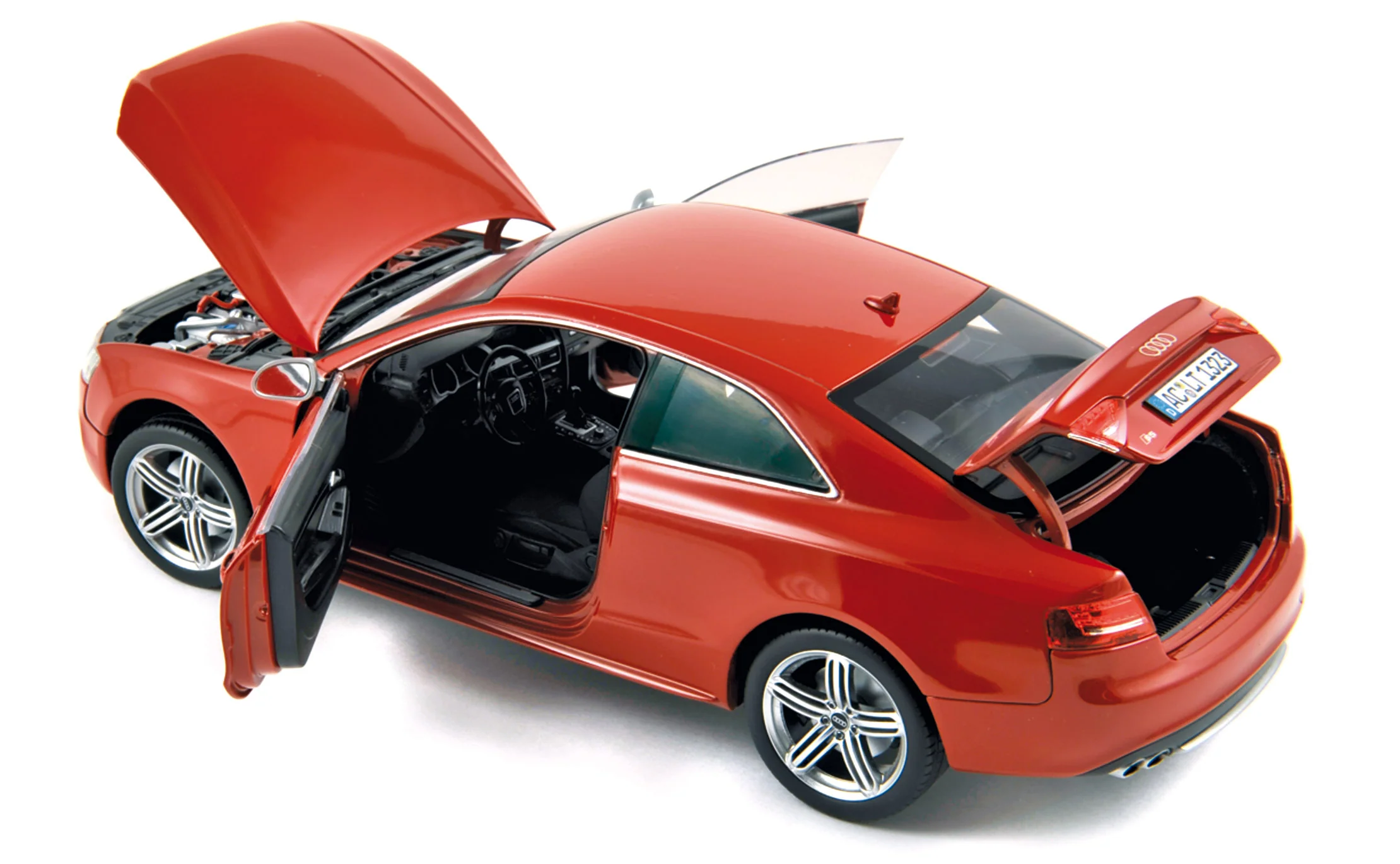 Audi S5 Coupé 2009 Rouge 1/18 - Image 2