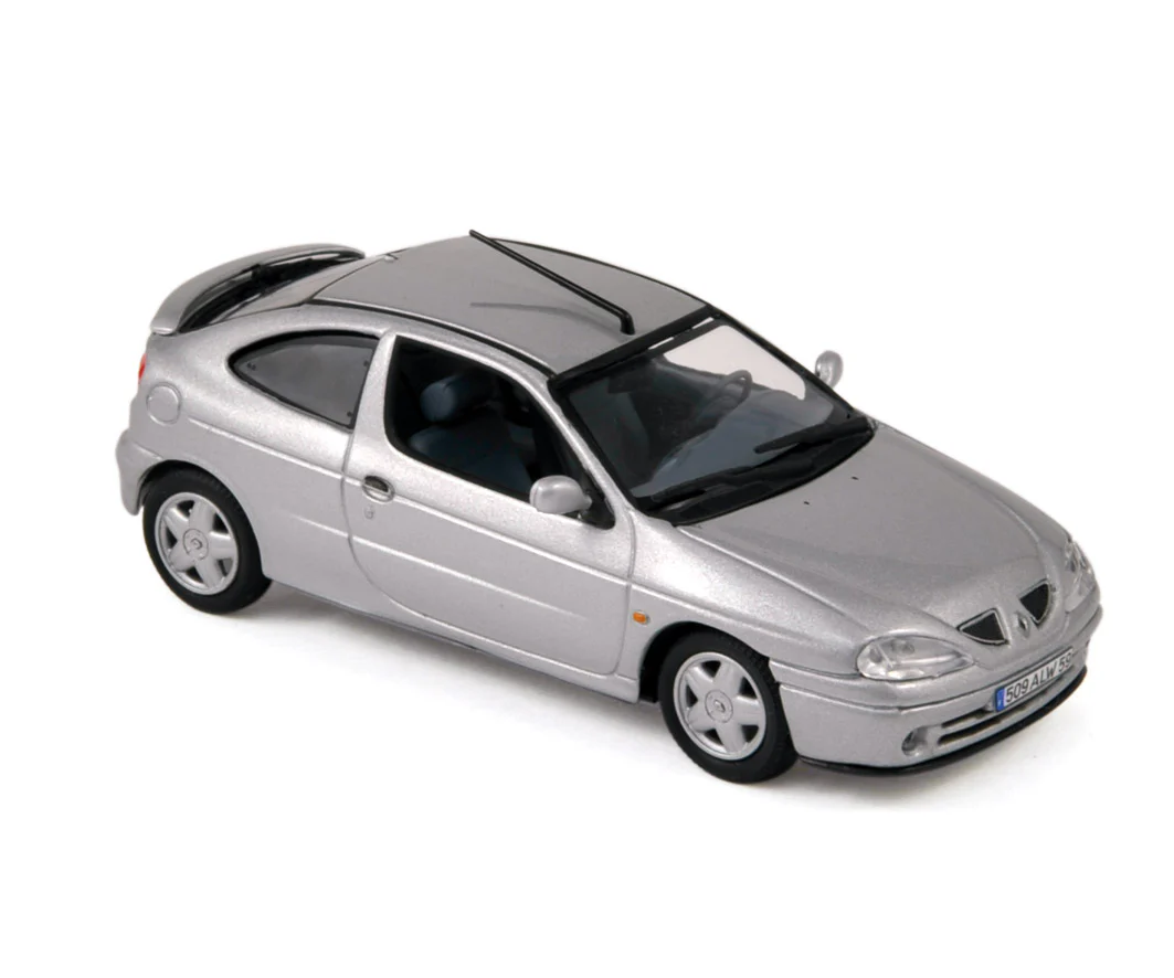 Renault Mégane Coupé 2001 Gris Boréal 1/43