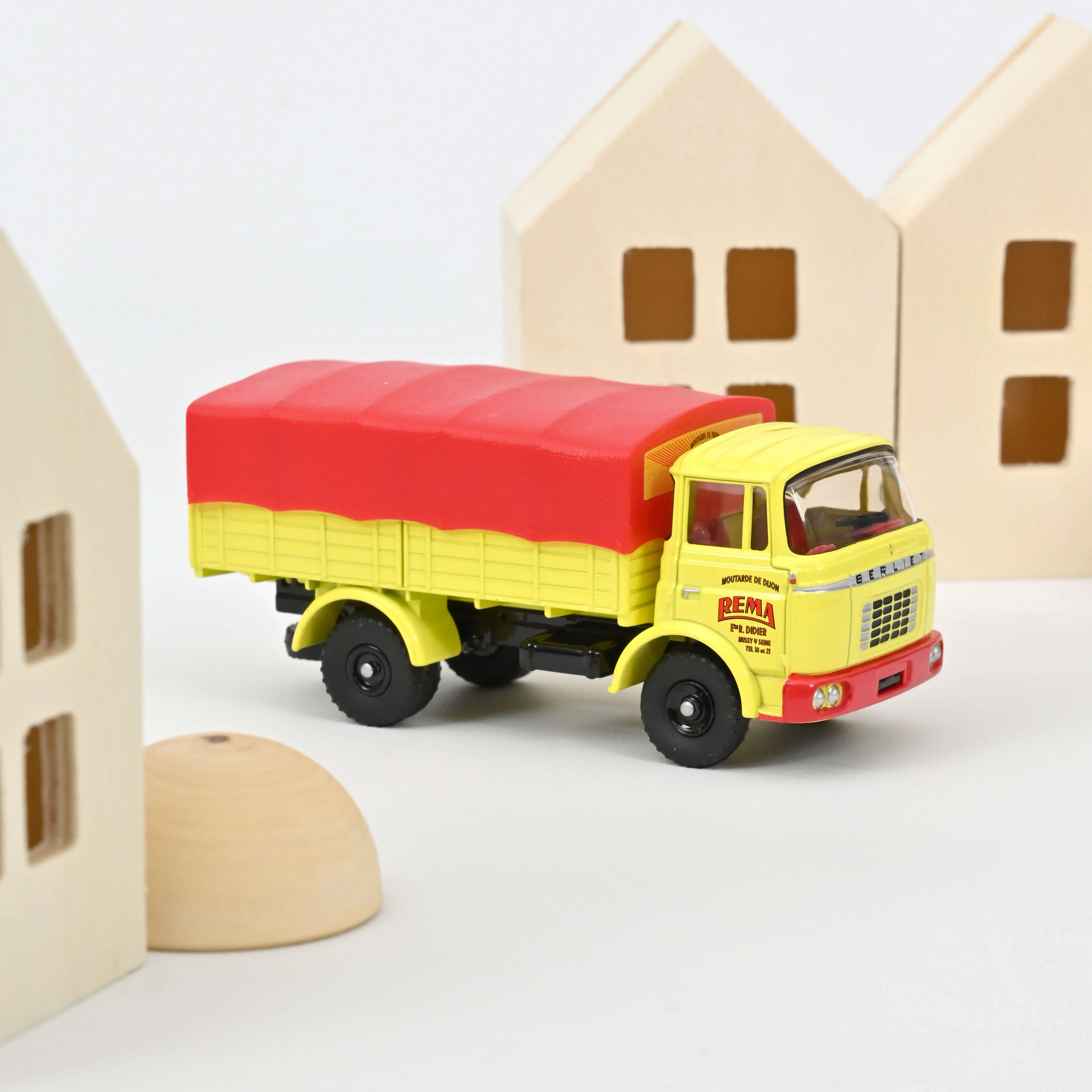 Miniature 1
