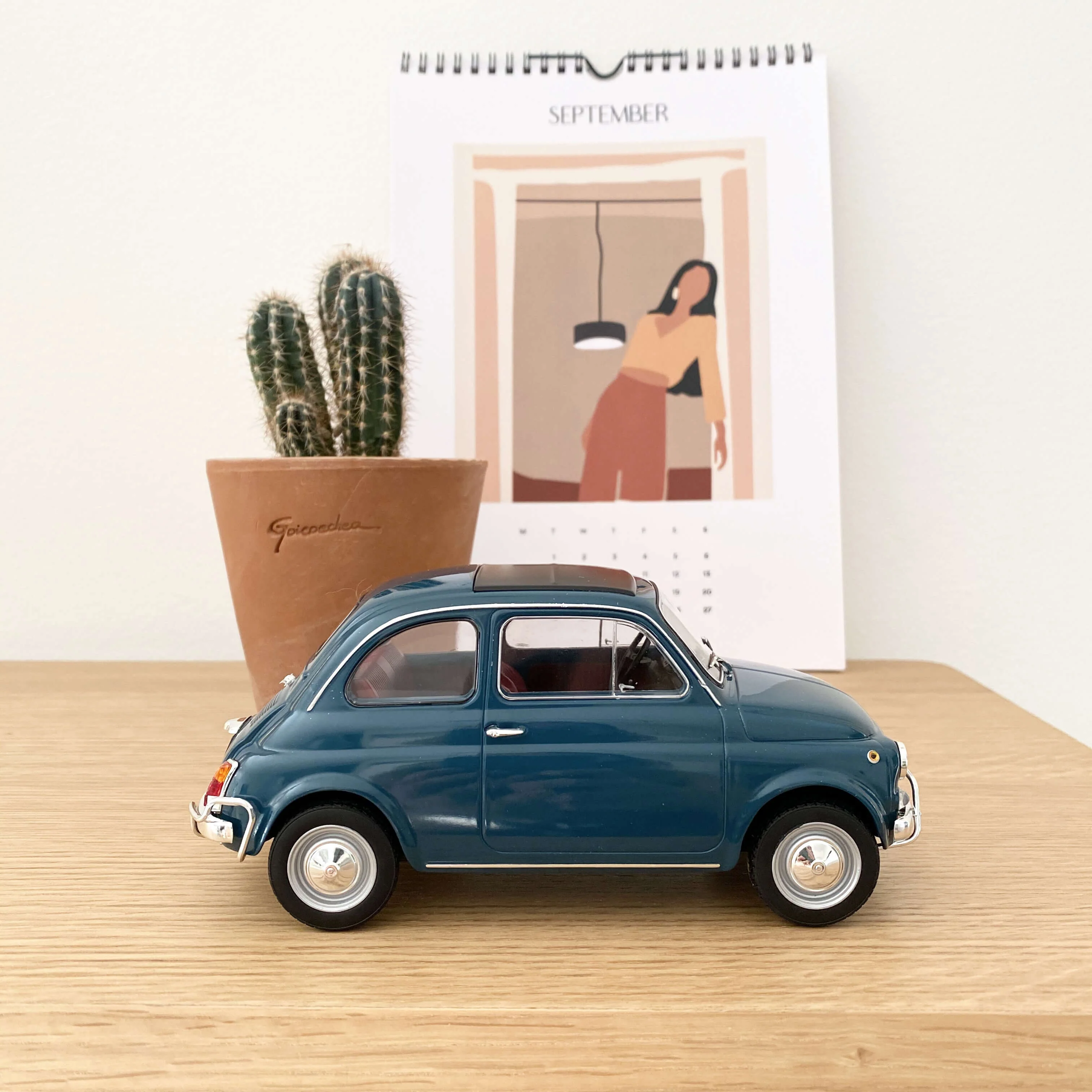 Fiat 500 L 1968 Bleu 1/18 - Image 6