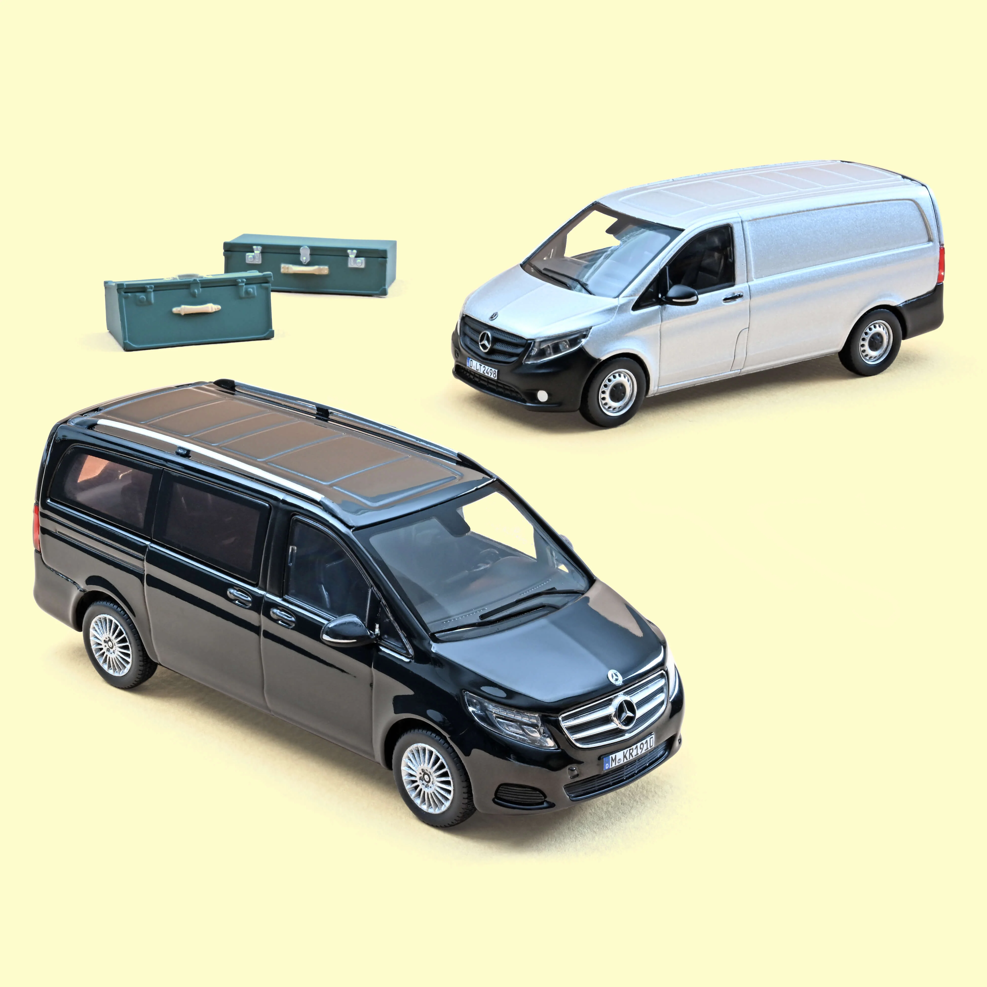 Mercedes-Benz Classe V 2015 Noir 1/43 - Image 2