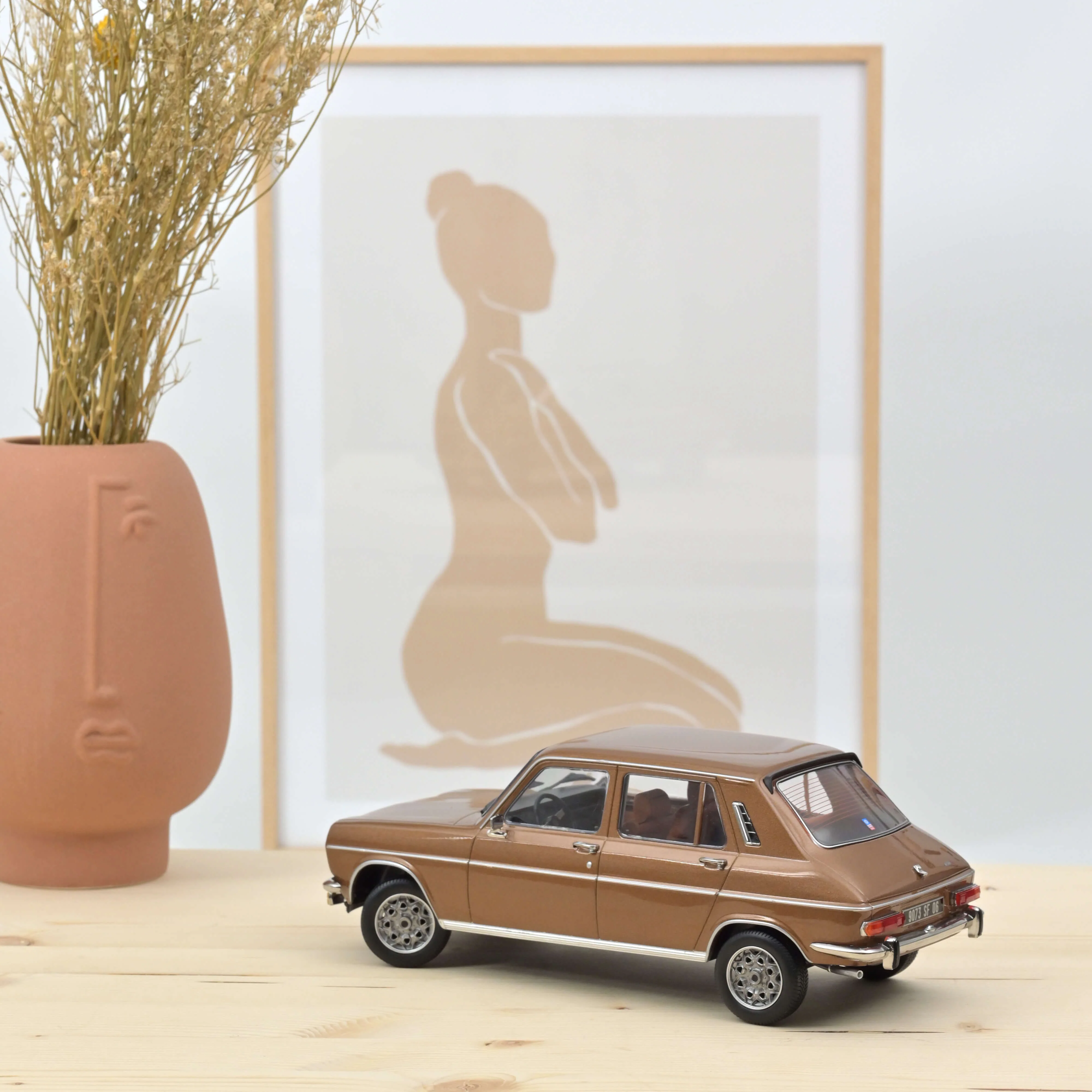 Simca 1100 Ti 1974 Bois de santal métallisé 1/18 - Image 2
