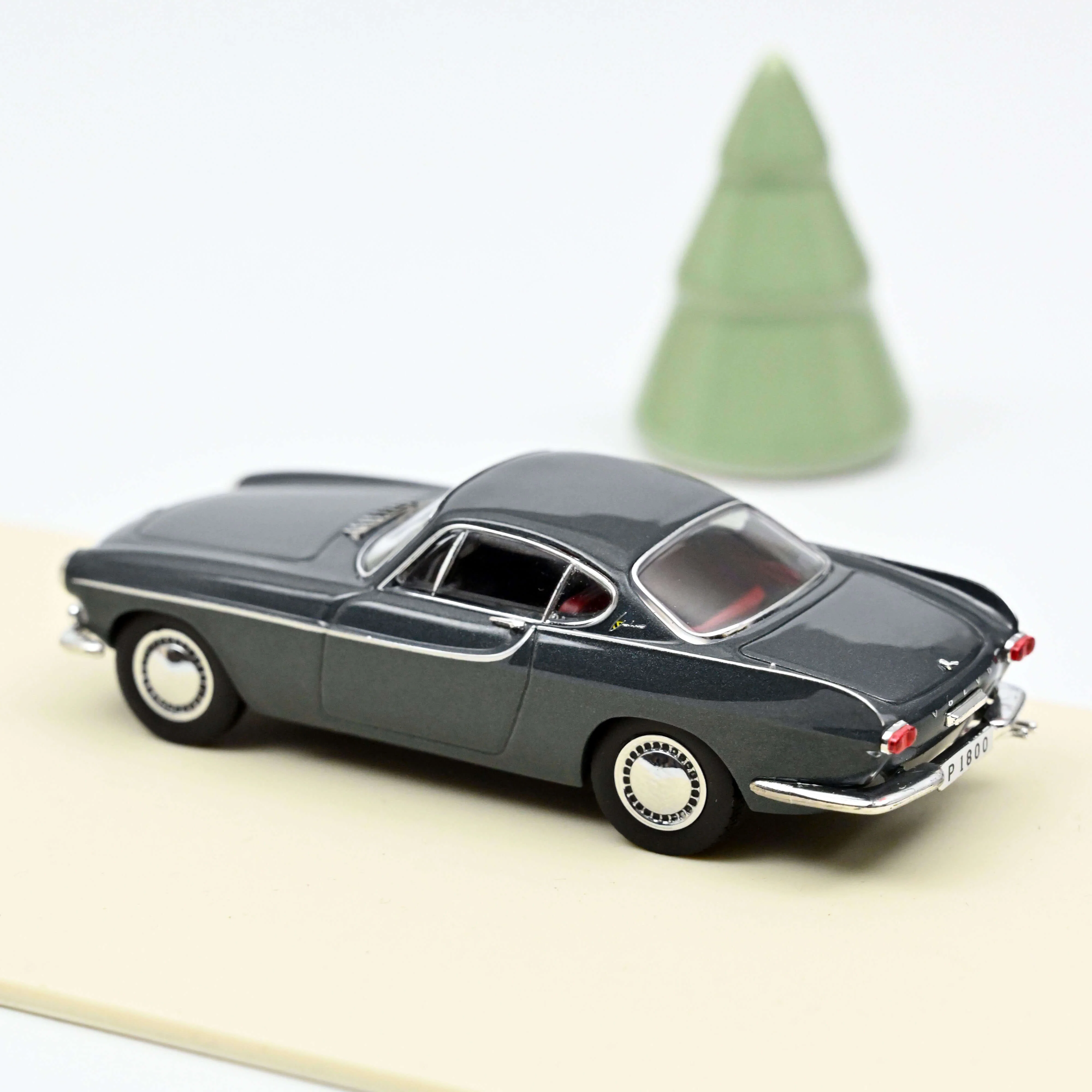 Volvo P1800 1963 Gris métallisé 1/43