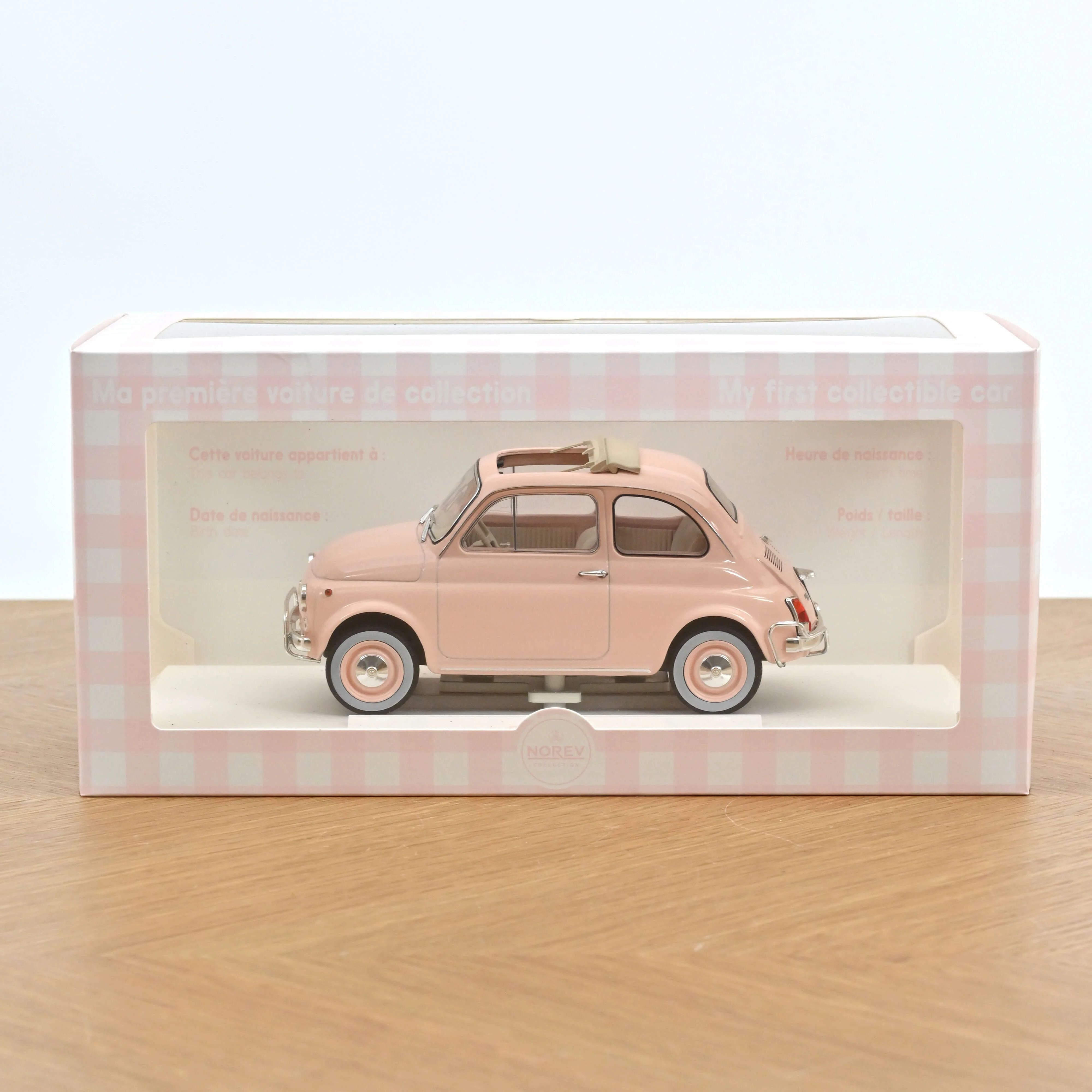 Fiat 500 L 1968 Rose cadeau de naissance  1/18 - Image 4