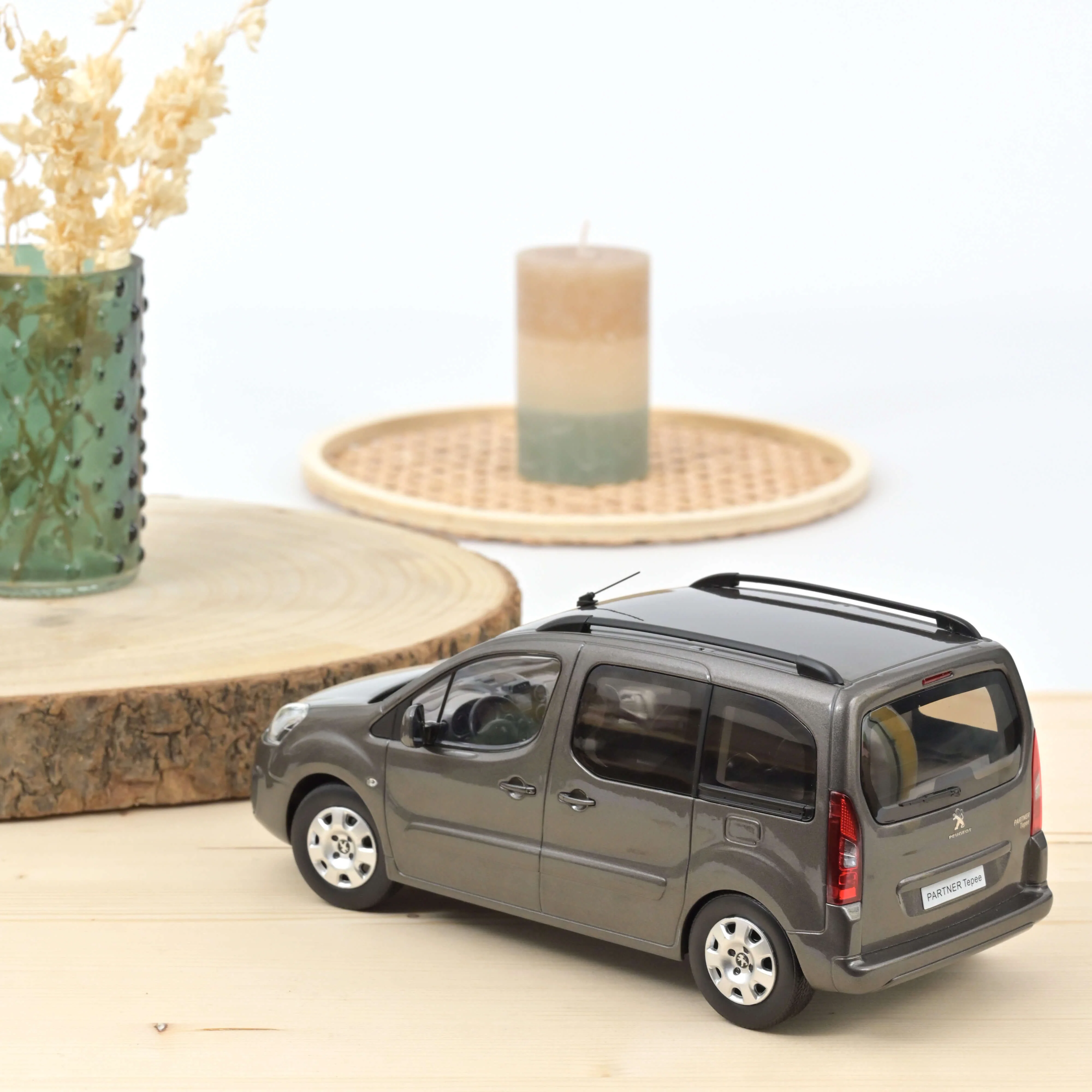 Miniature 2