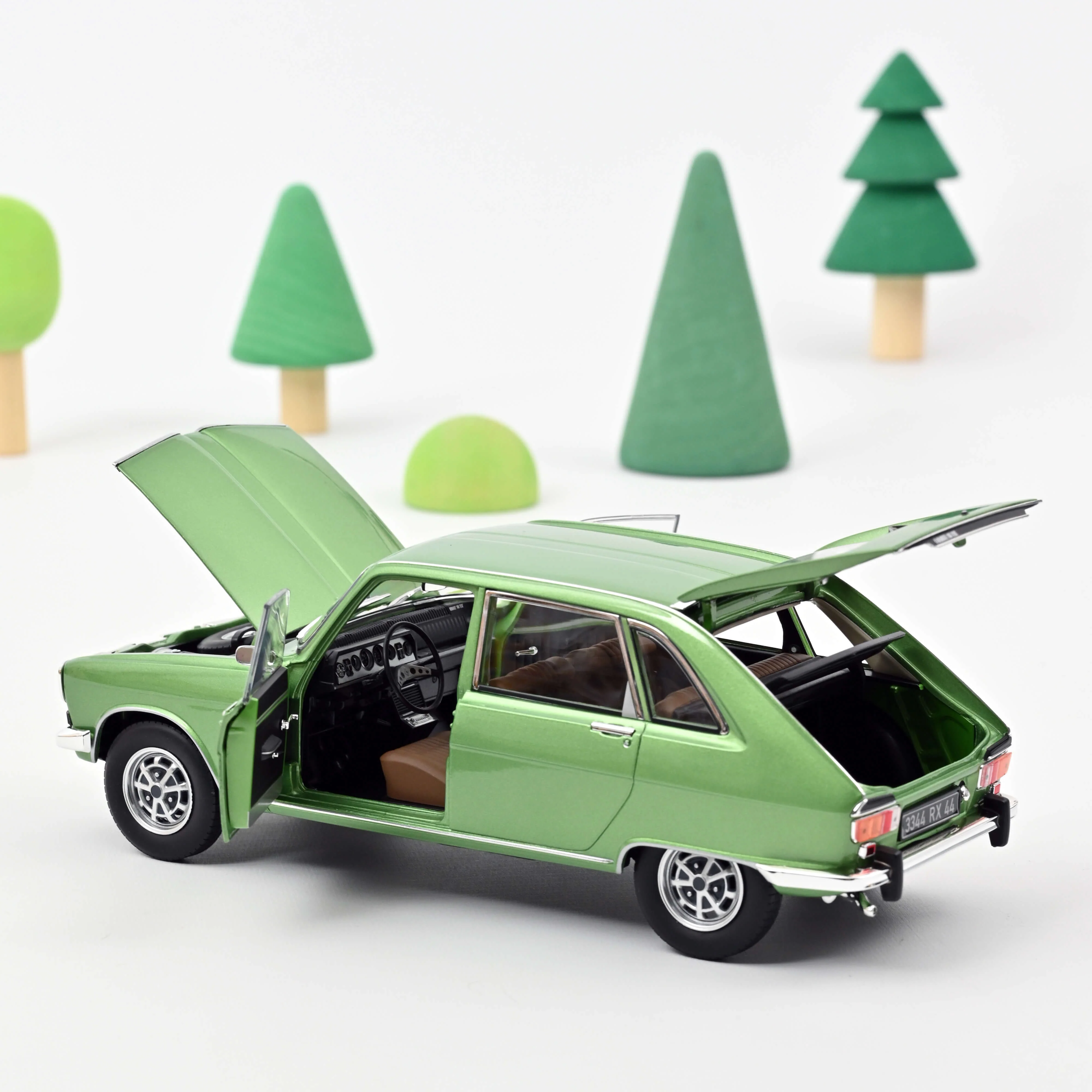 Renault 16 TX 1974 Vert métallisé 1/18 - Image 2