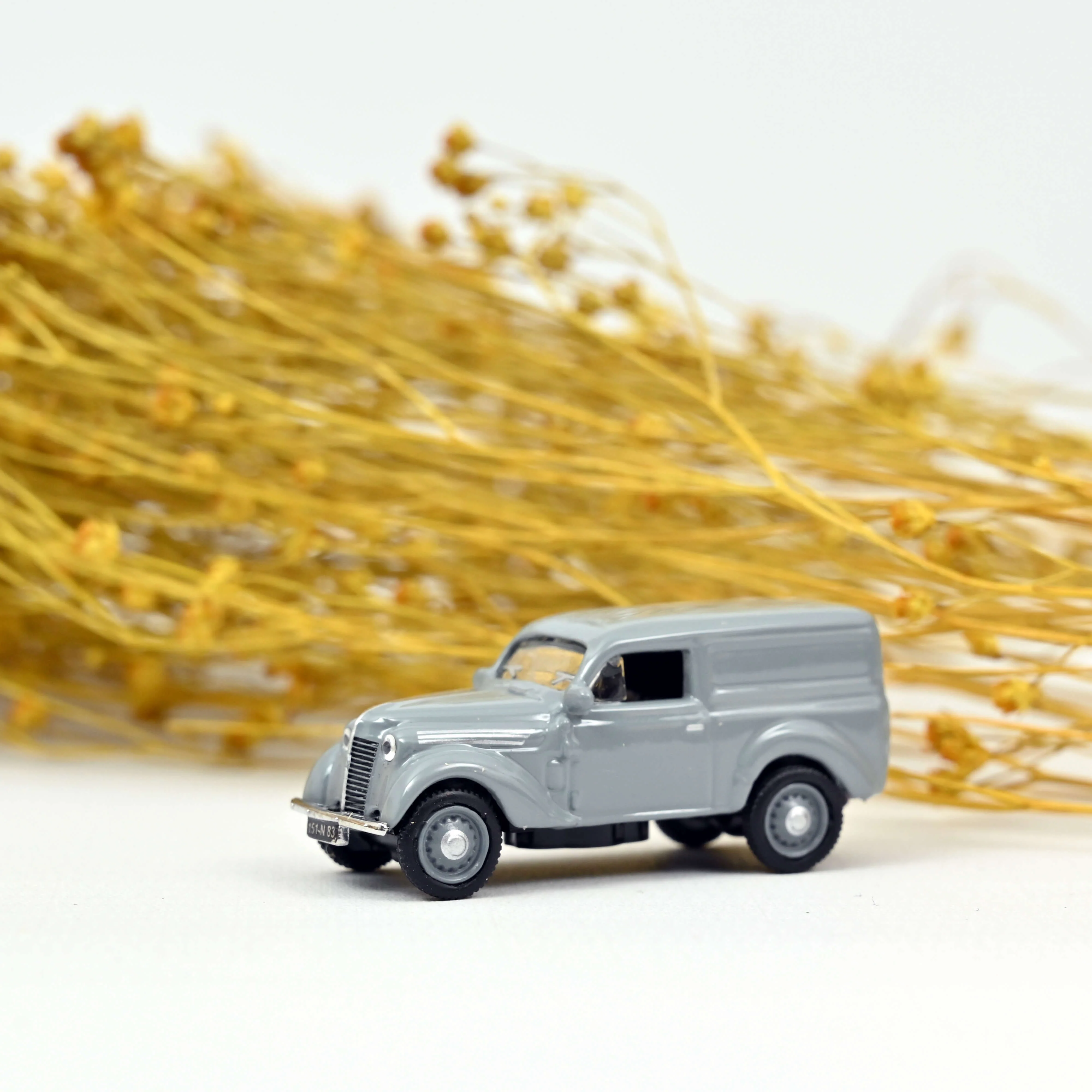 Renault 300kg 1951 Gris 1/87