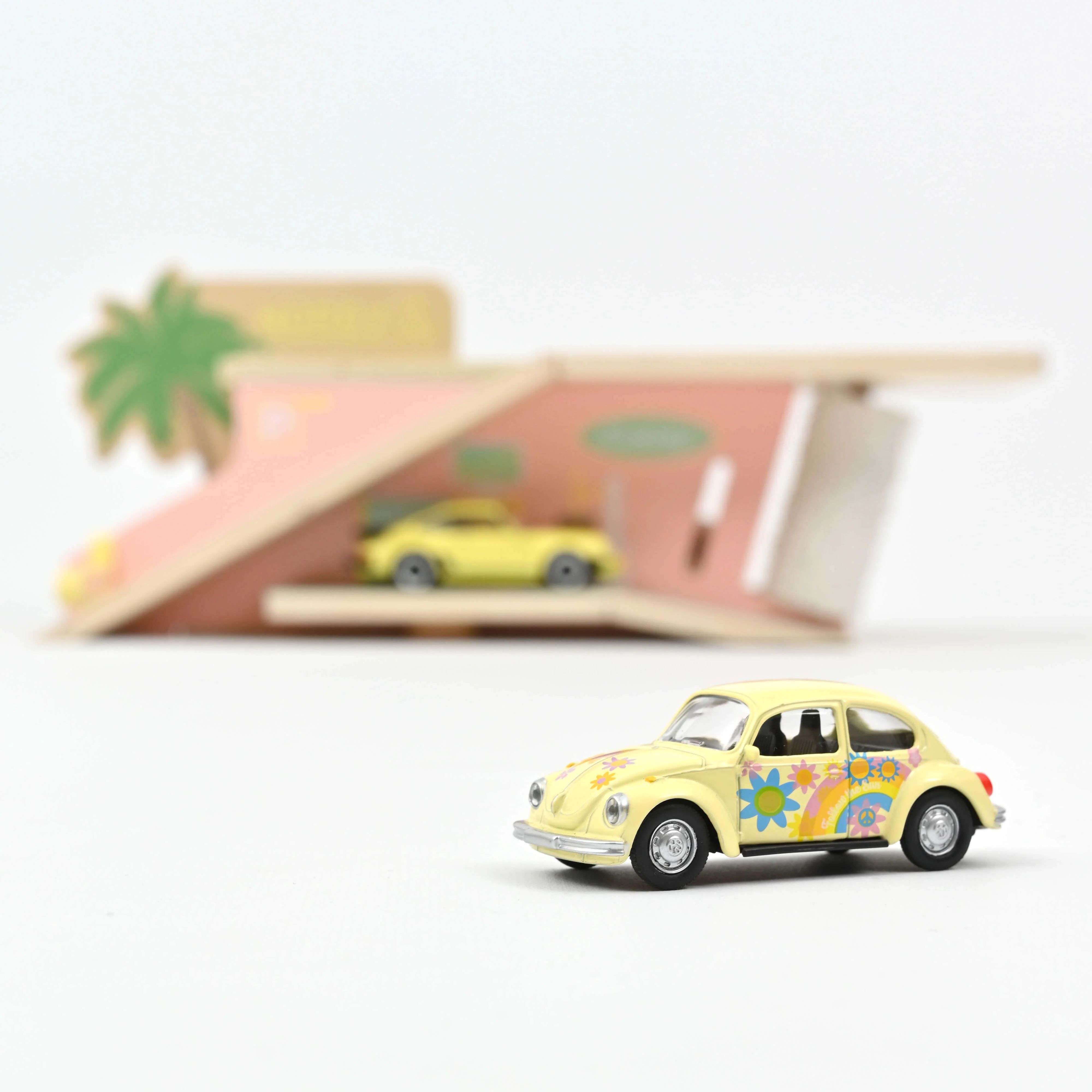 VW Coccinelle 1303 1973 Peace and Love 1/54