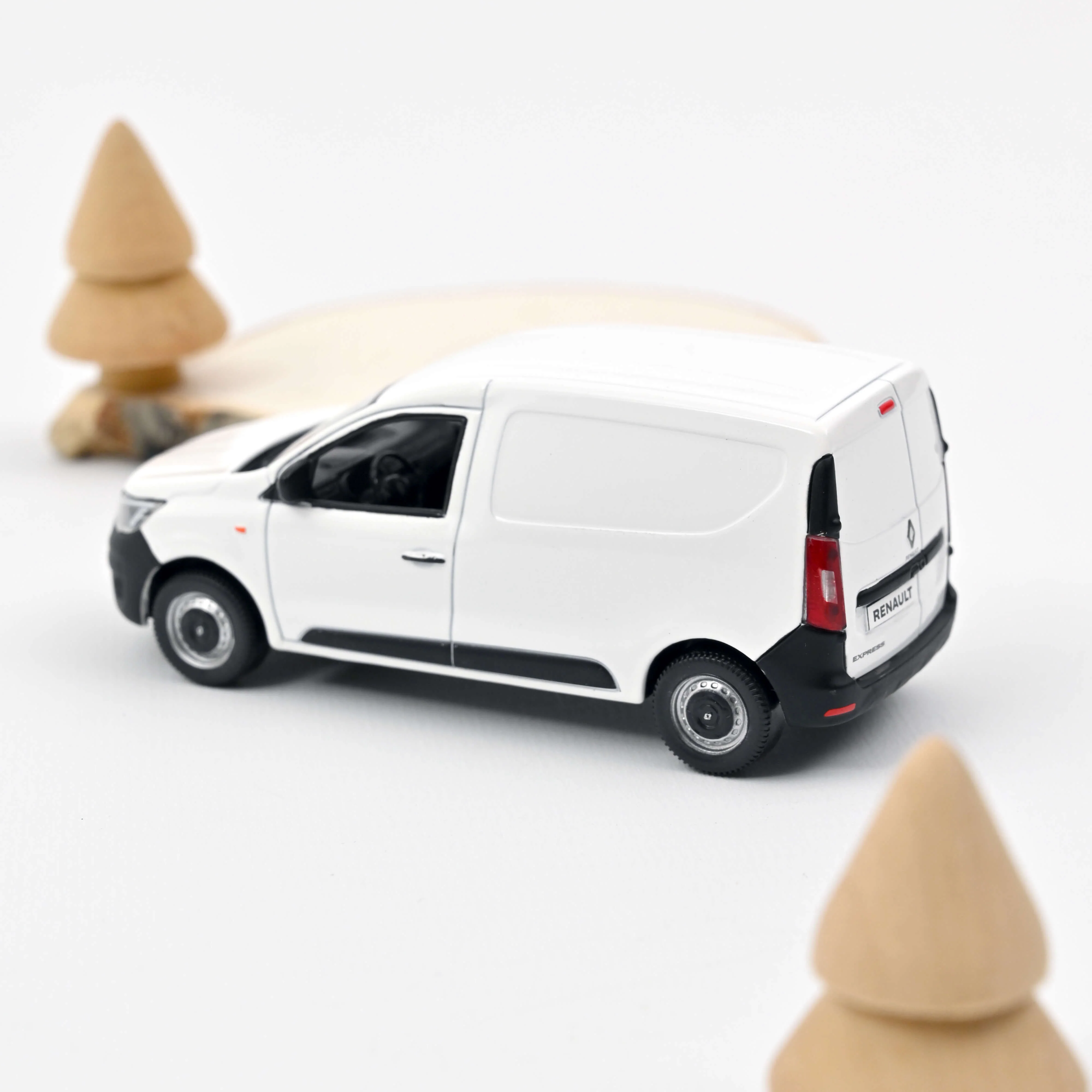 Renault Express 2021 Glacier Blanc 1/43 - Image 2