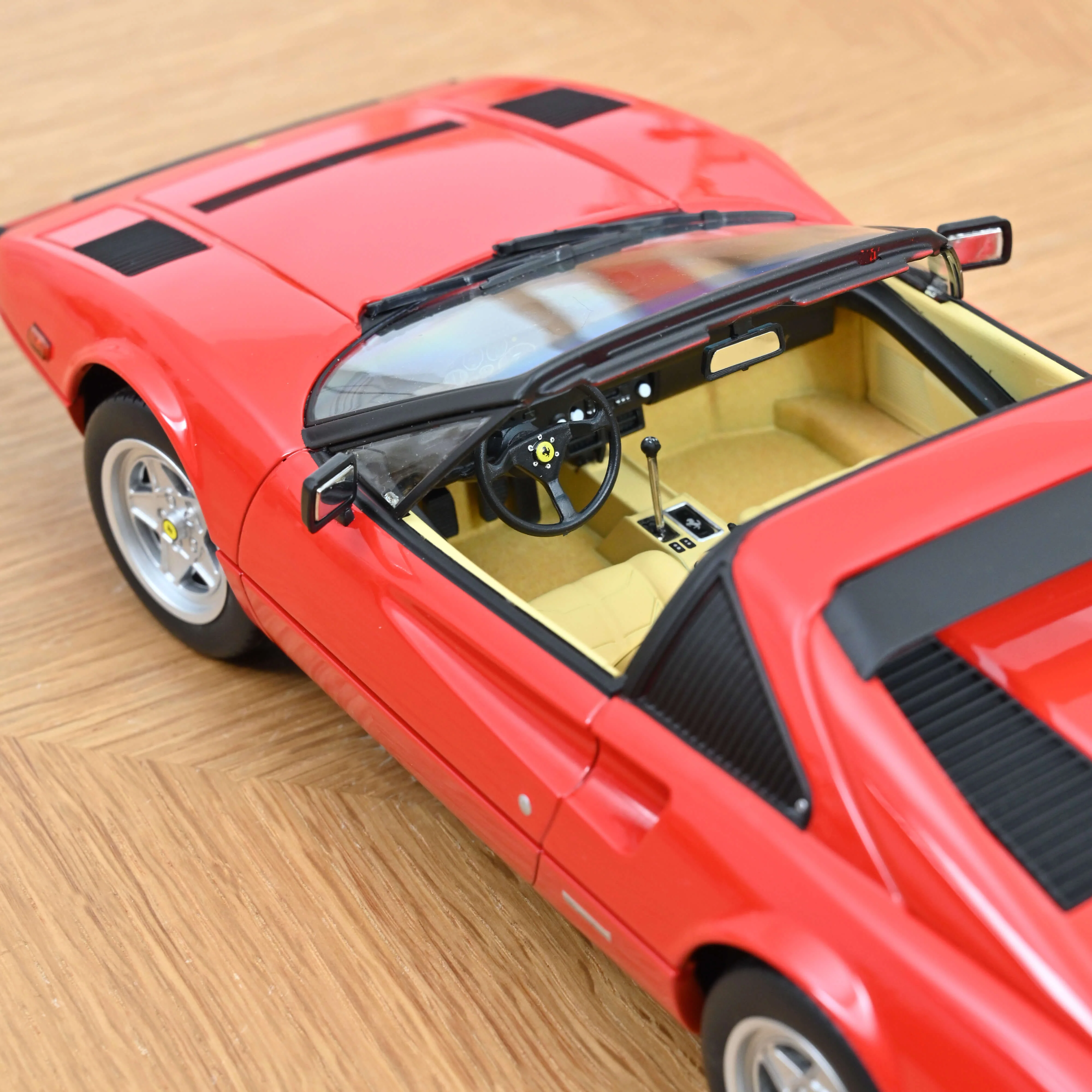 Ferrari 308 GTS 1982 Rouge 1/18 - Image 5