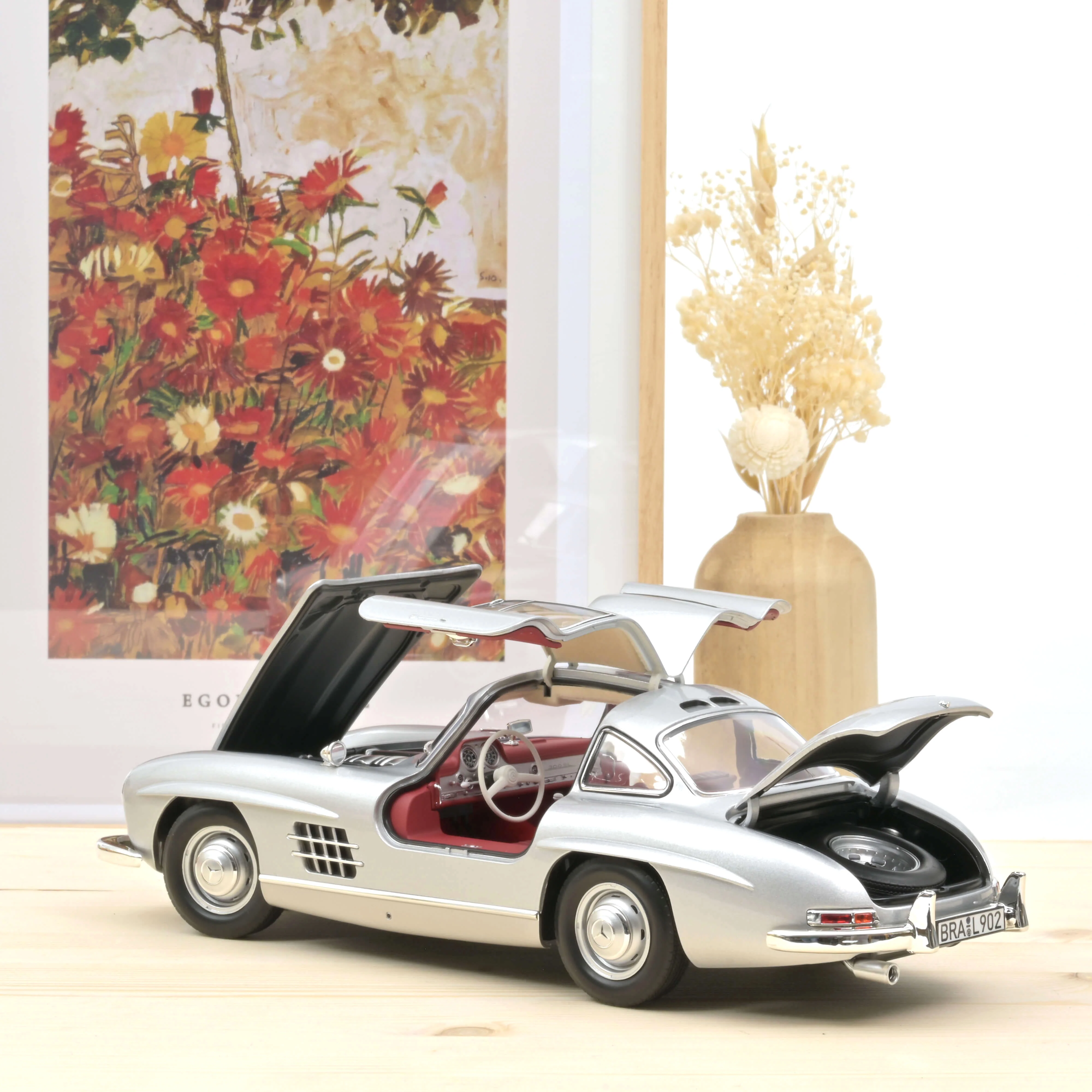 Mercedes-Benz 300 SL 1954 Argent 1/18 - Image 3