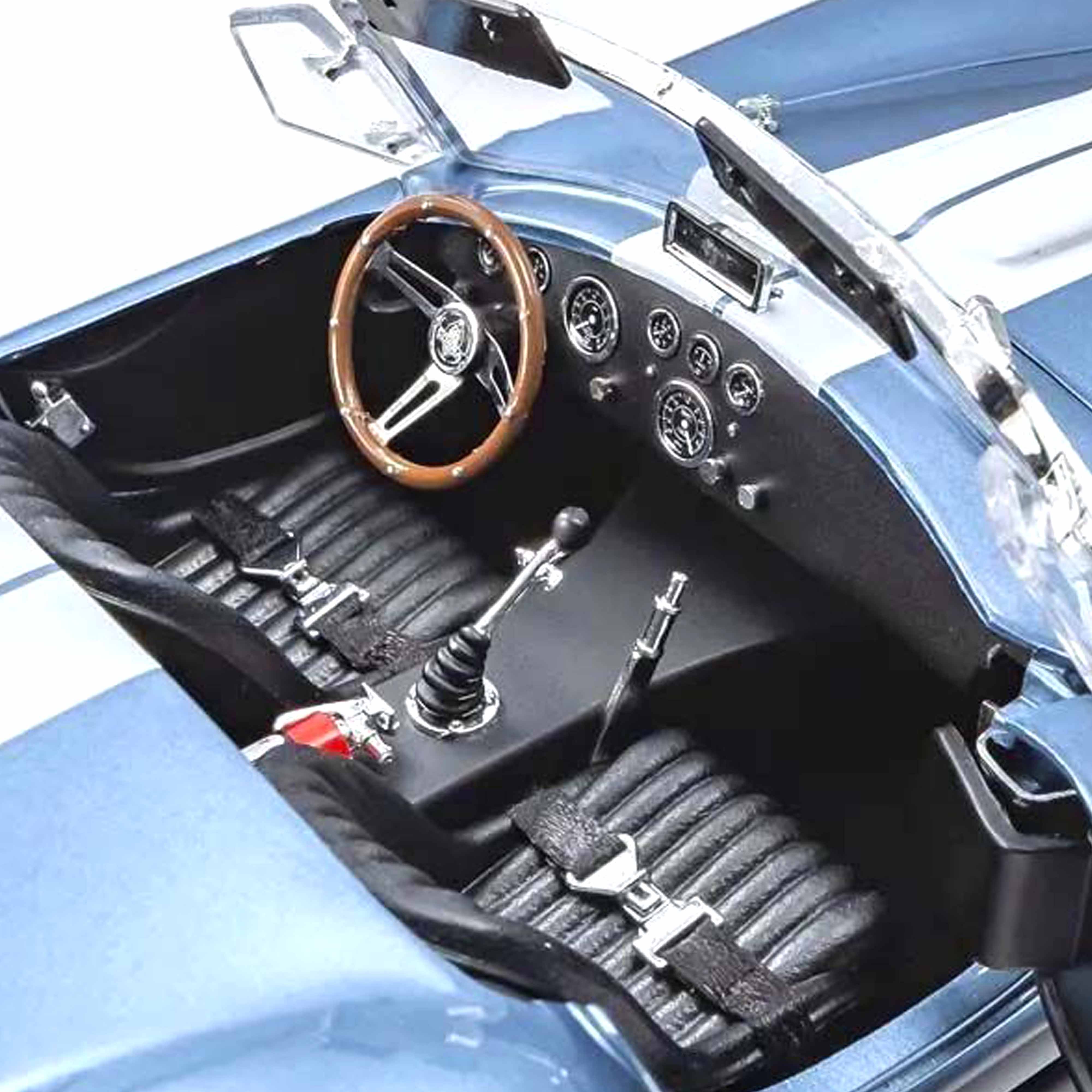 Shelby Cobra 427 S/C Bleu Saphir/Blanc 1/18 - Image 6