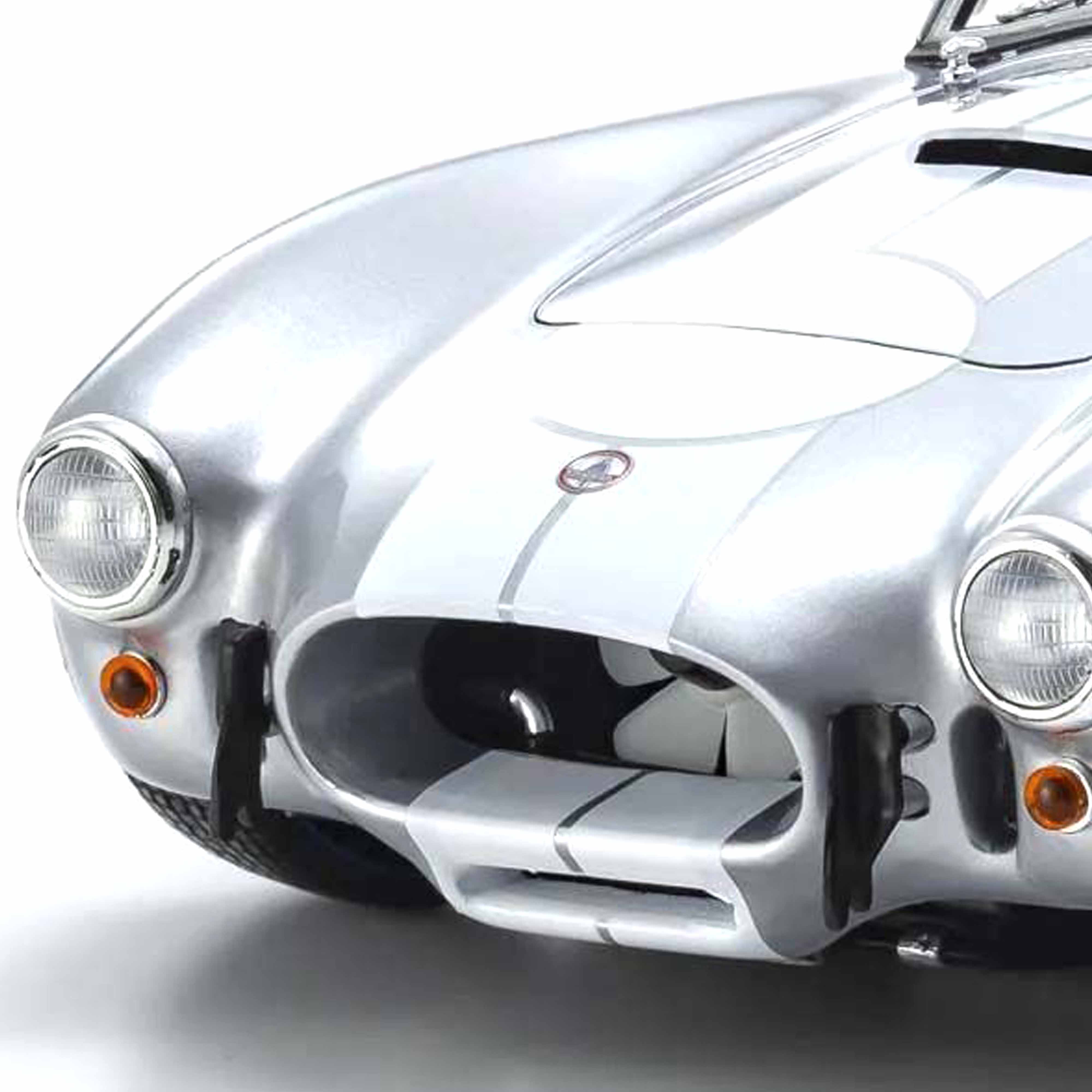 Shelby Cobra 427 S/C Argent/Blanc 1/18 - Image 4