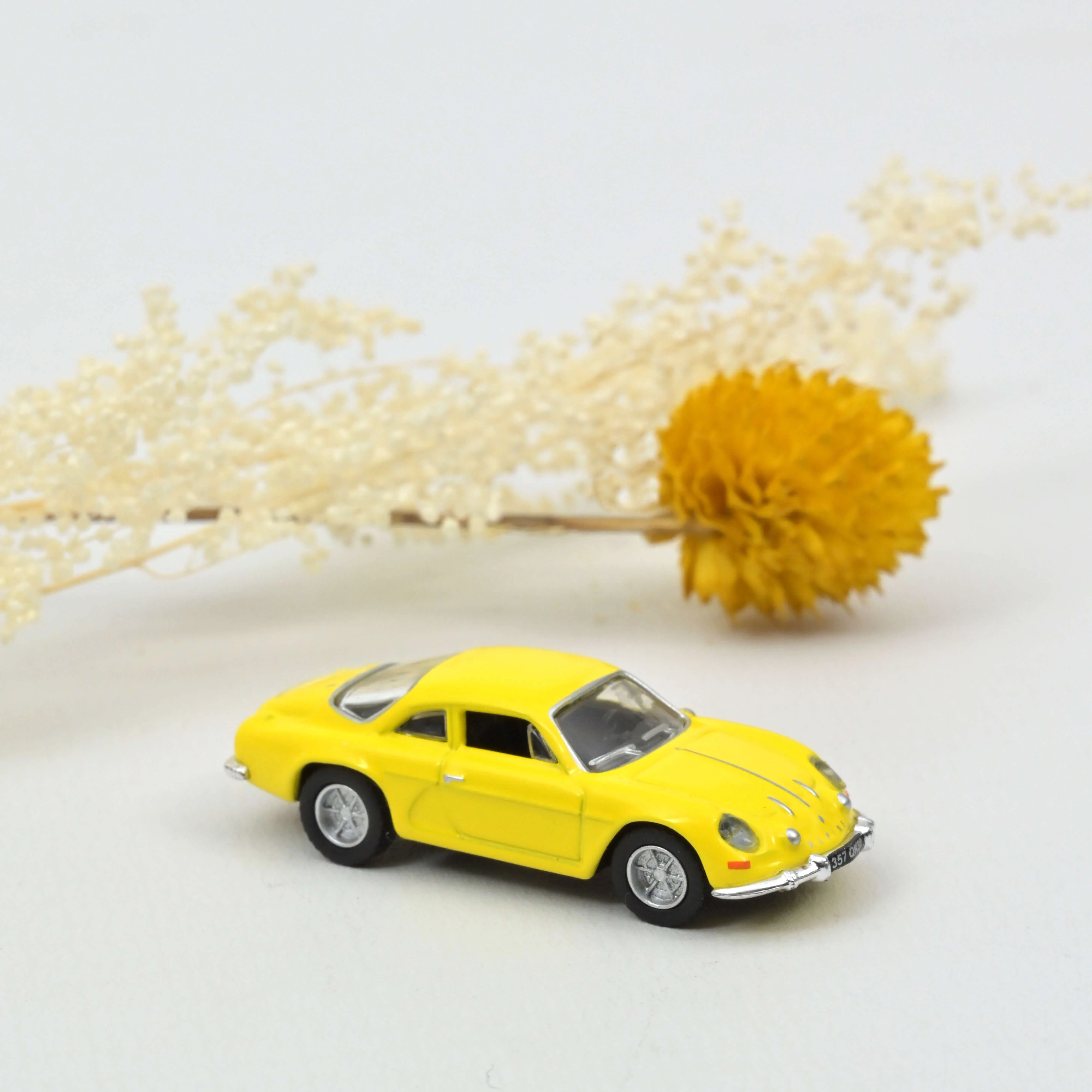 Alpine A110 1973 Jaune 1/87