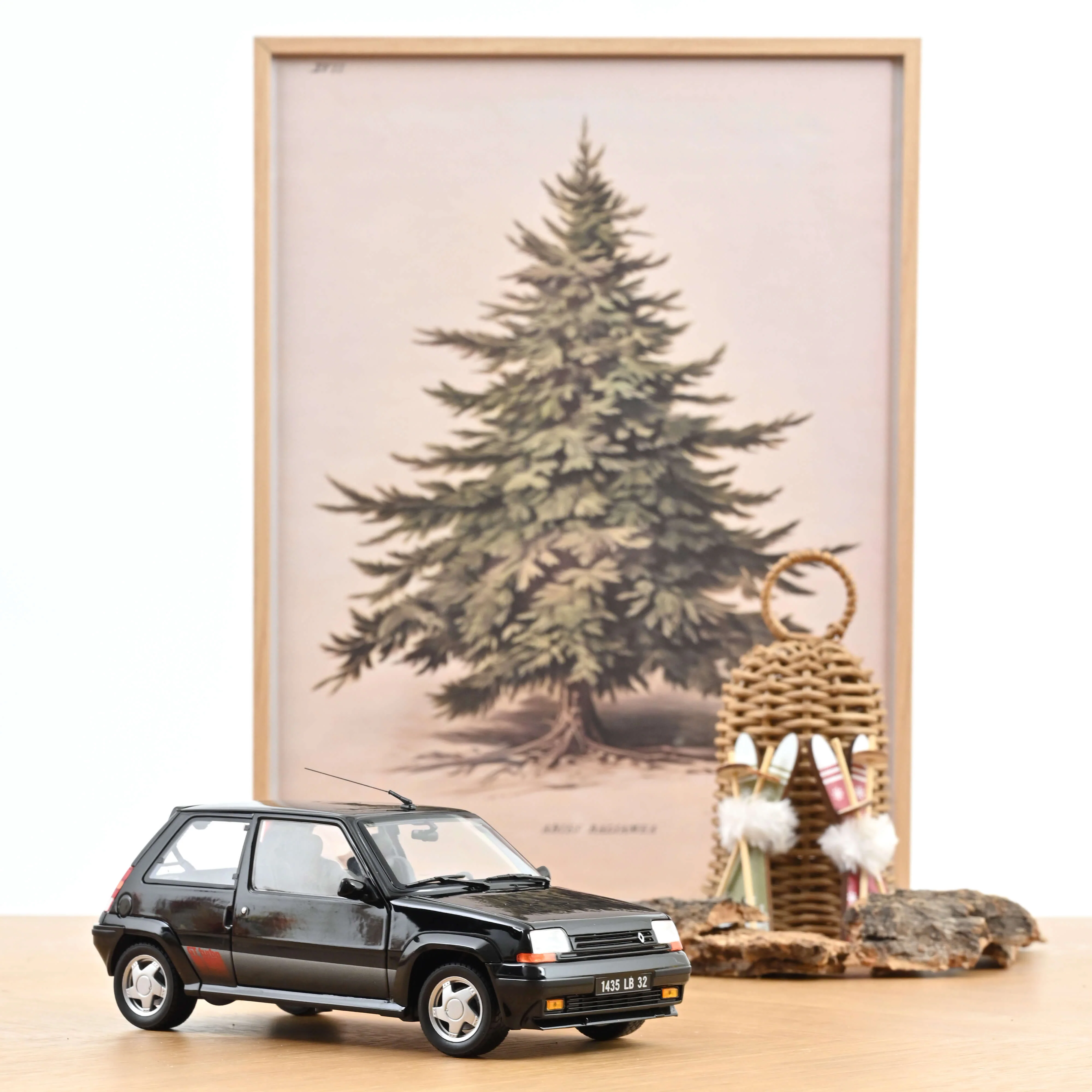 Renault SuperCinq GT Turbo Ph II 1989 Noir 1/18
