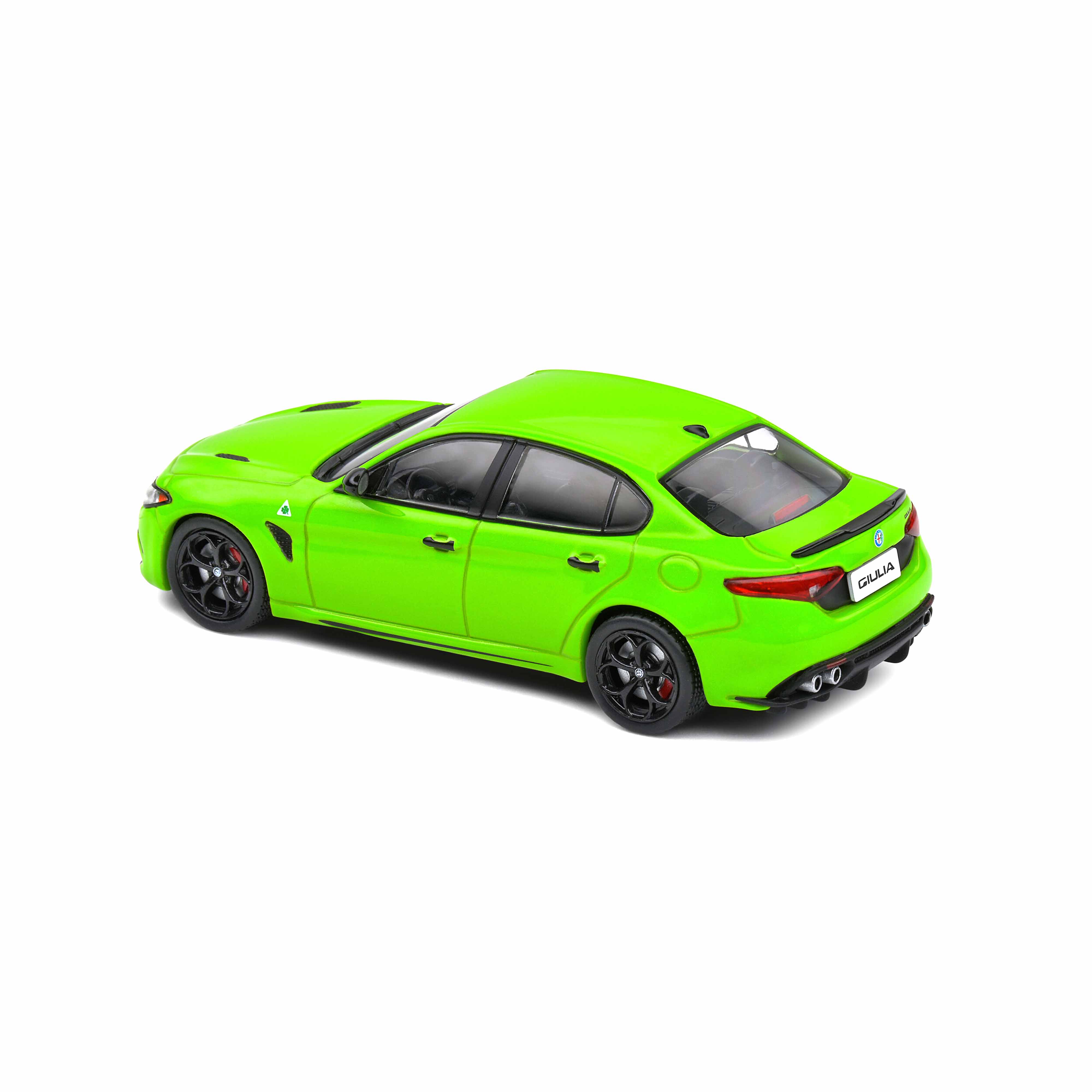 Alfa Romeo Giulia Quadrifoglio Vert Acide 2020 1/43 - Image 5