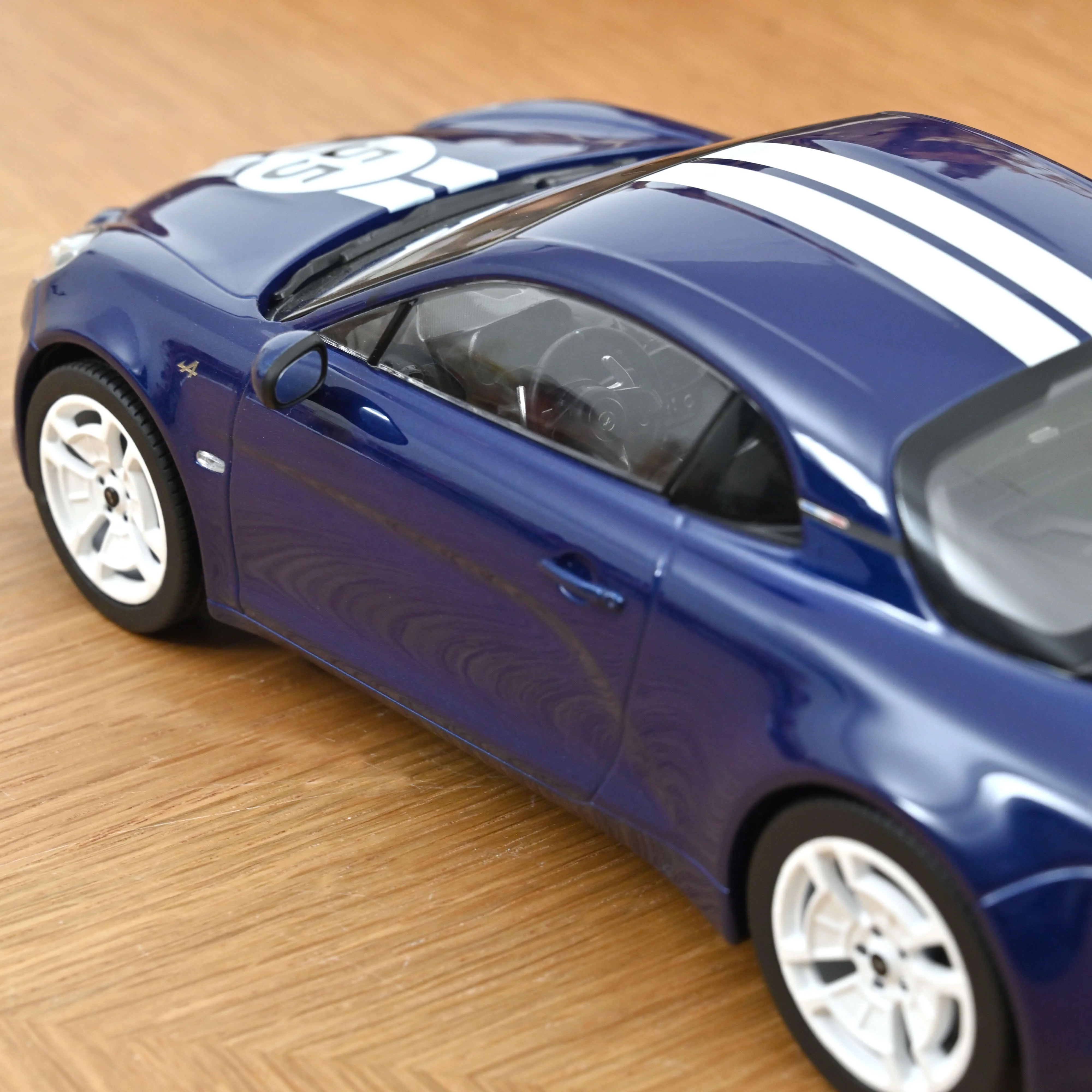 Alpine A110 GT Racing Heritage 2023 Bleu Abysse 1/18 - 110pcs - Image 3
