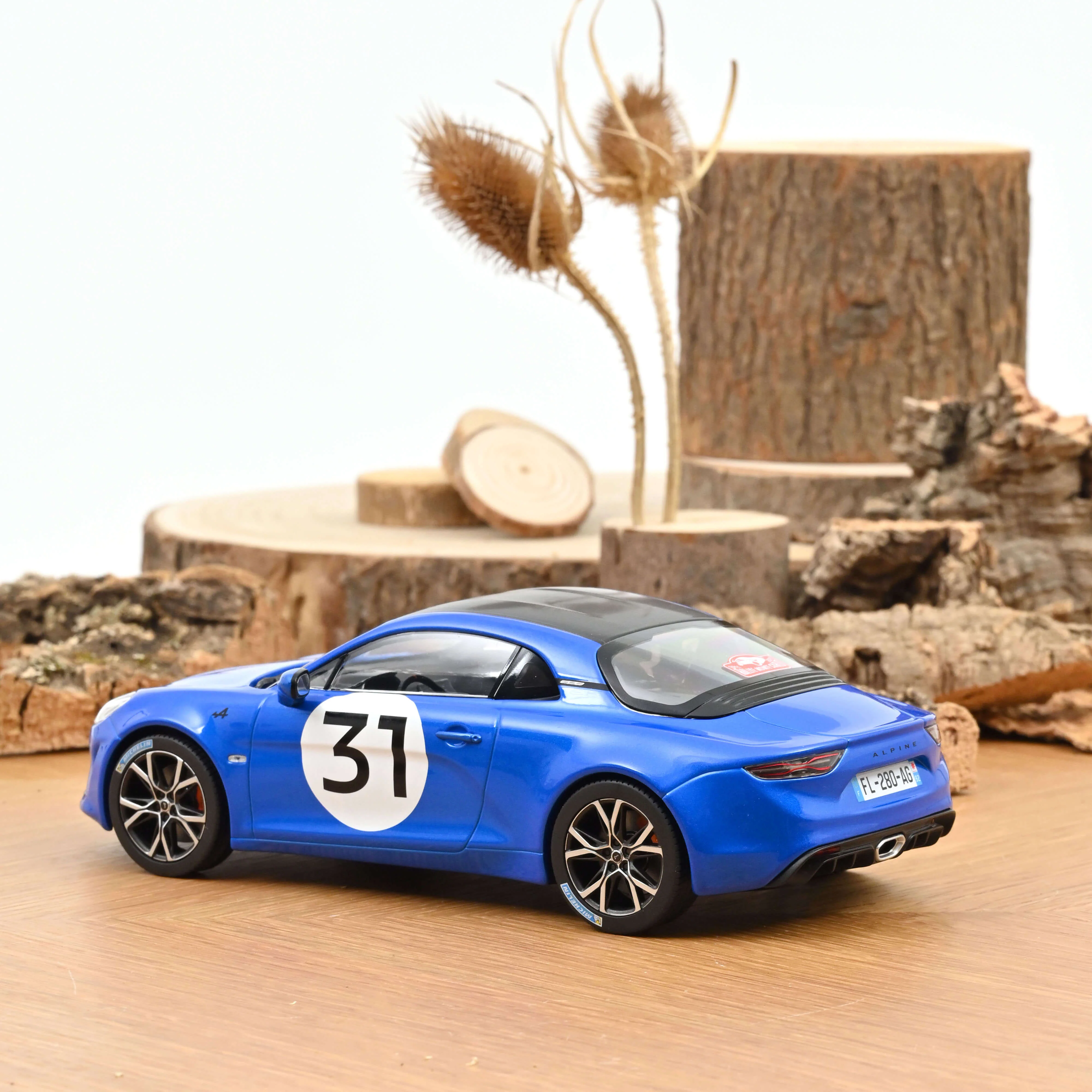 Alpine A110 S 2021 Rally Monte Carlo 2021 Ocon 1/18- 110pcs - Image 2