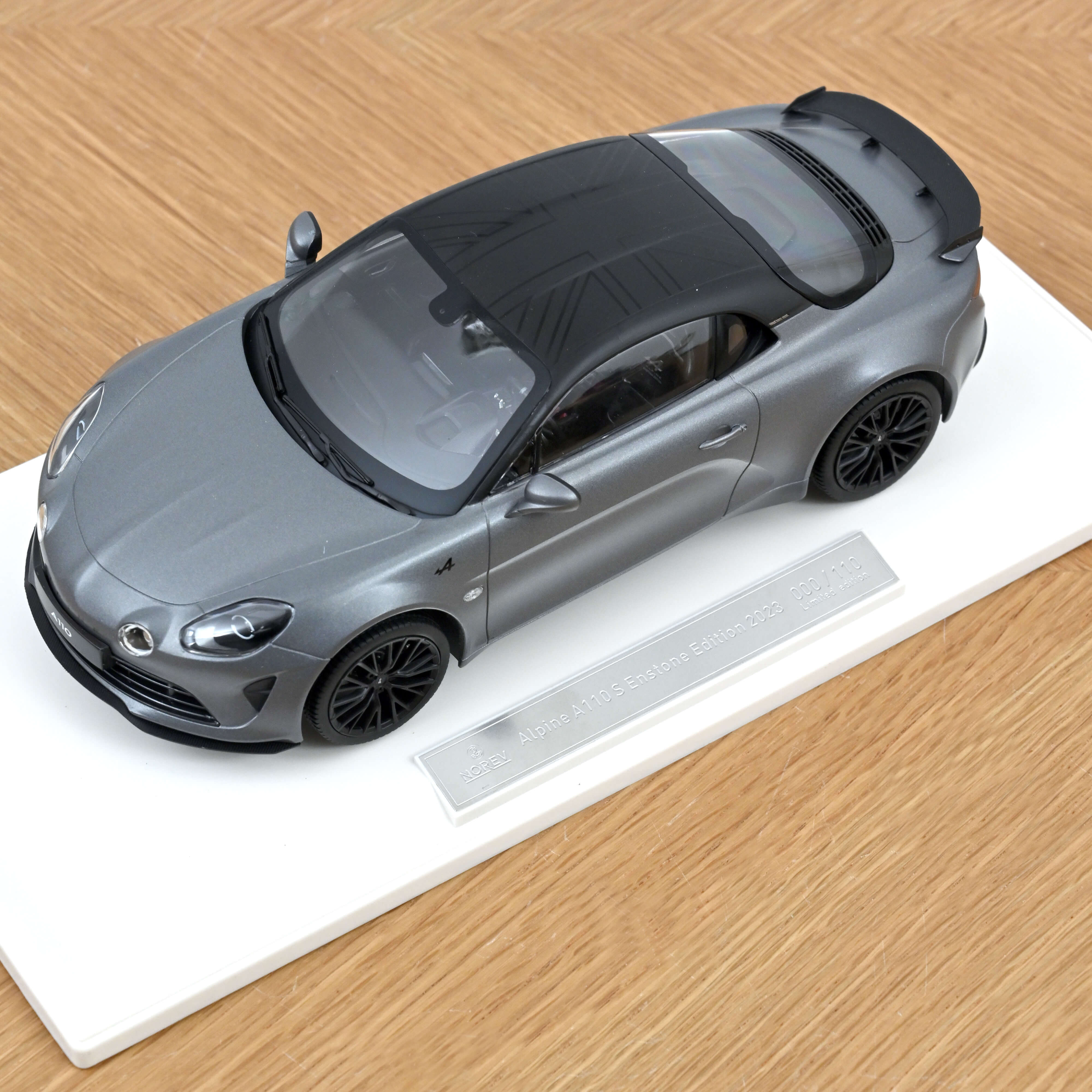 Alpine A110 S Enstone Edition 2023 Gris Tonnerre Mat 1:18 - 110pcs - Image 4