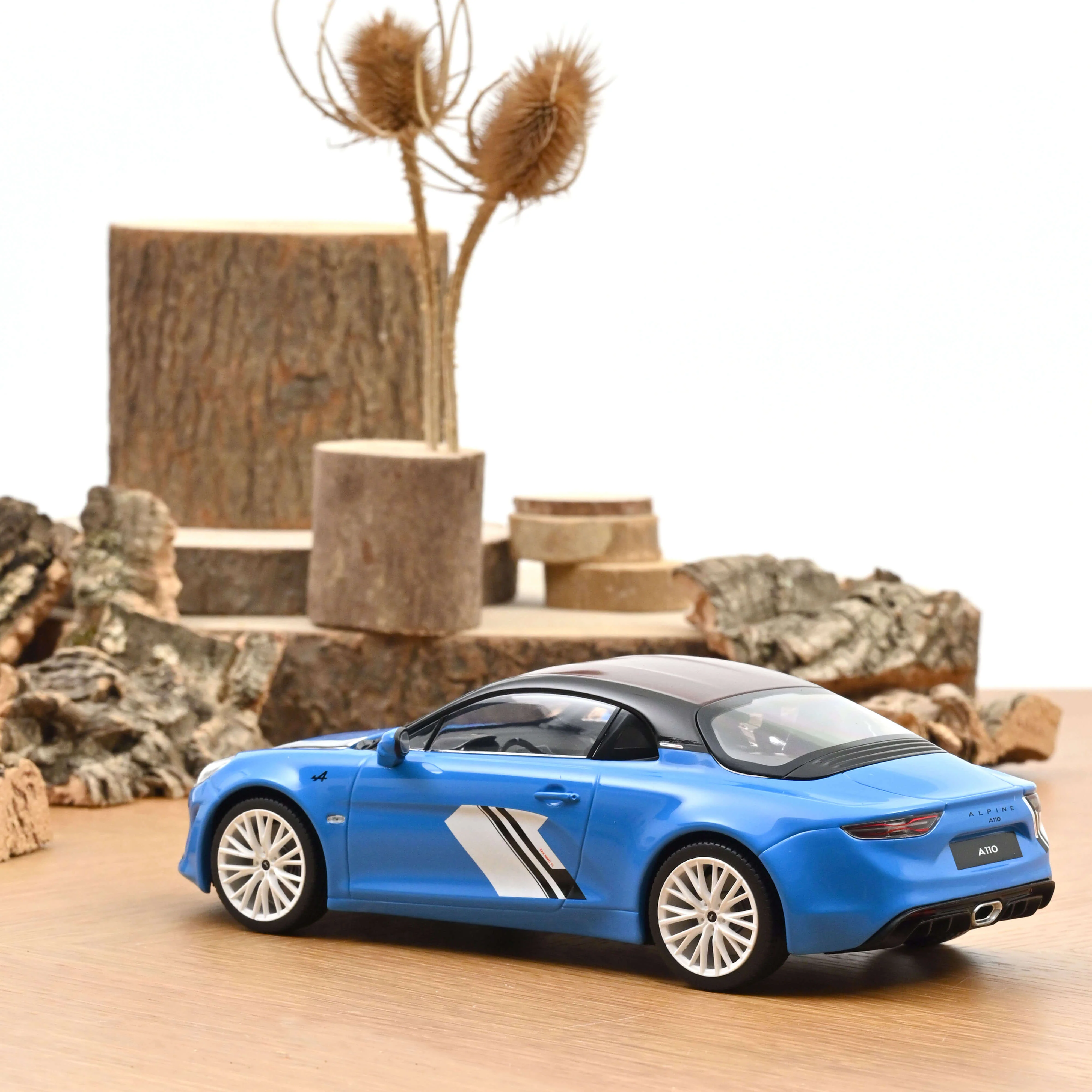 Alpine A110 San Remo 73 2023 1/18 - 150pcs - Image 2