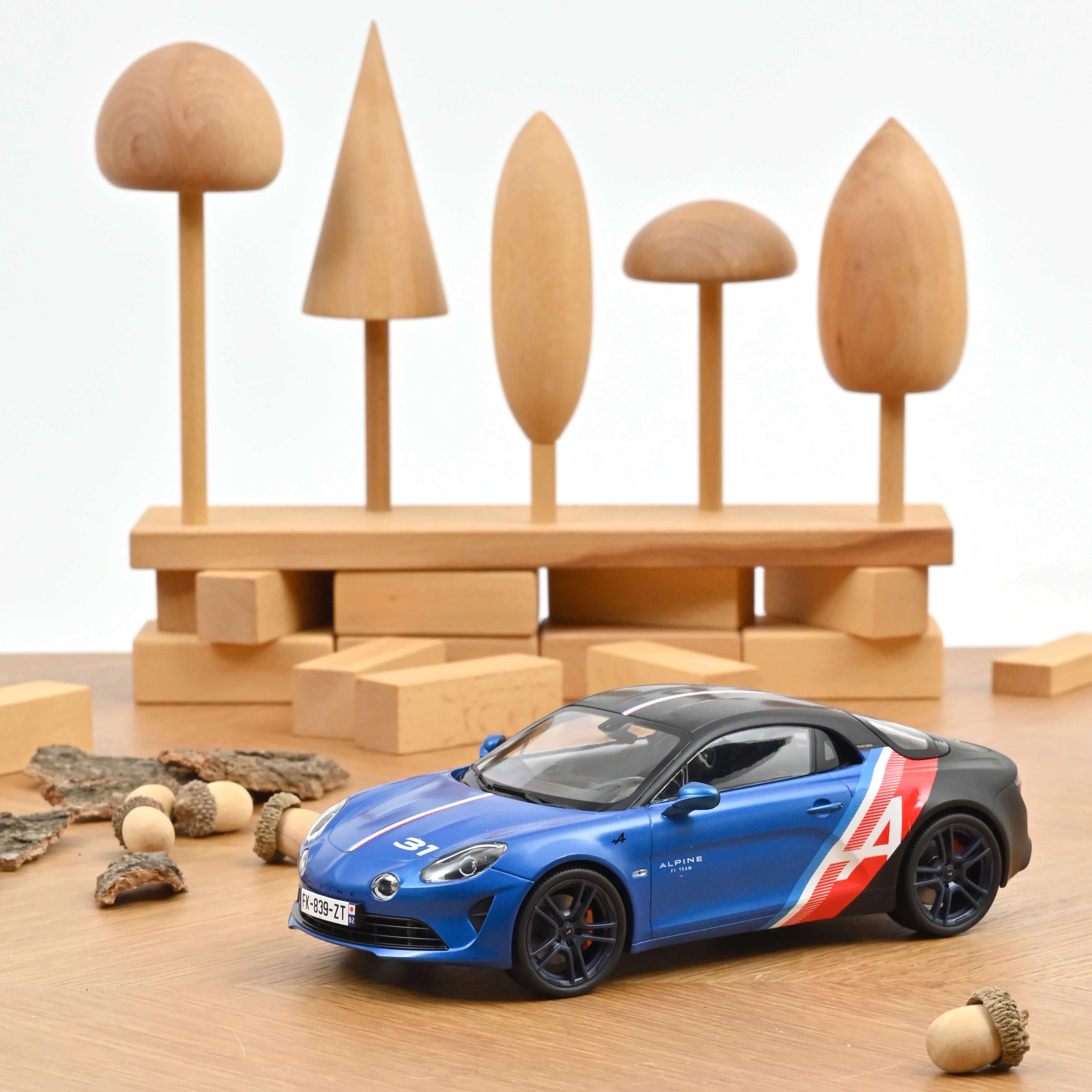 Miniature 1