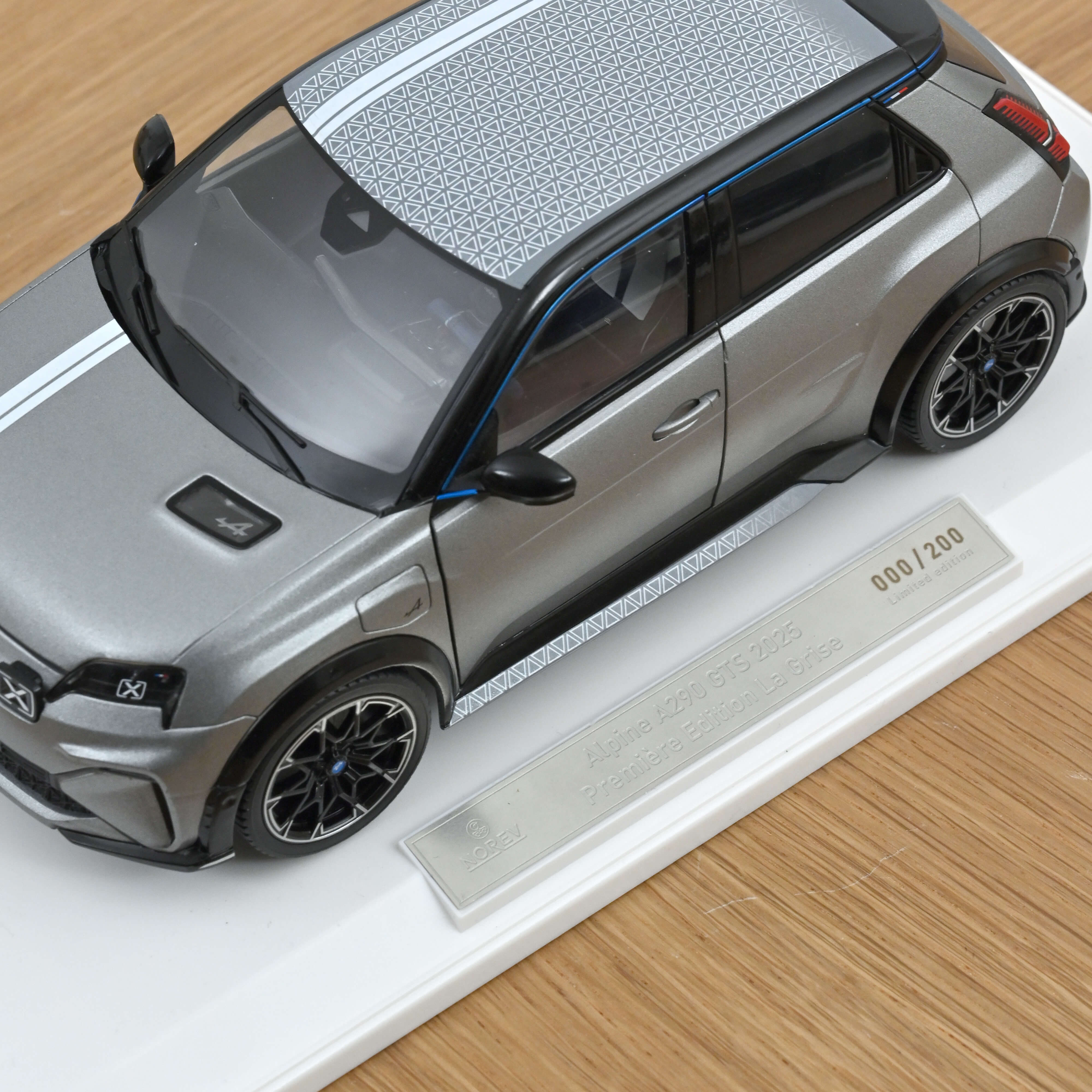 Alpine A290 GTS 2025 Première Edition La Grise 1/18 - 200pcs - Image 7
