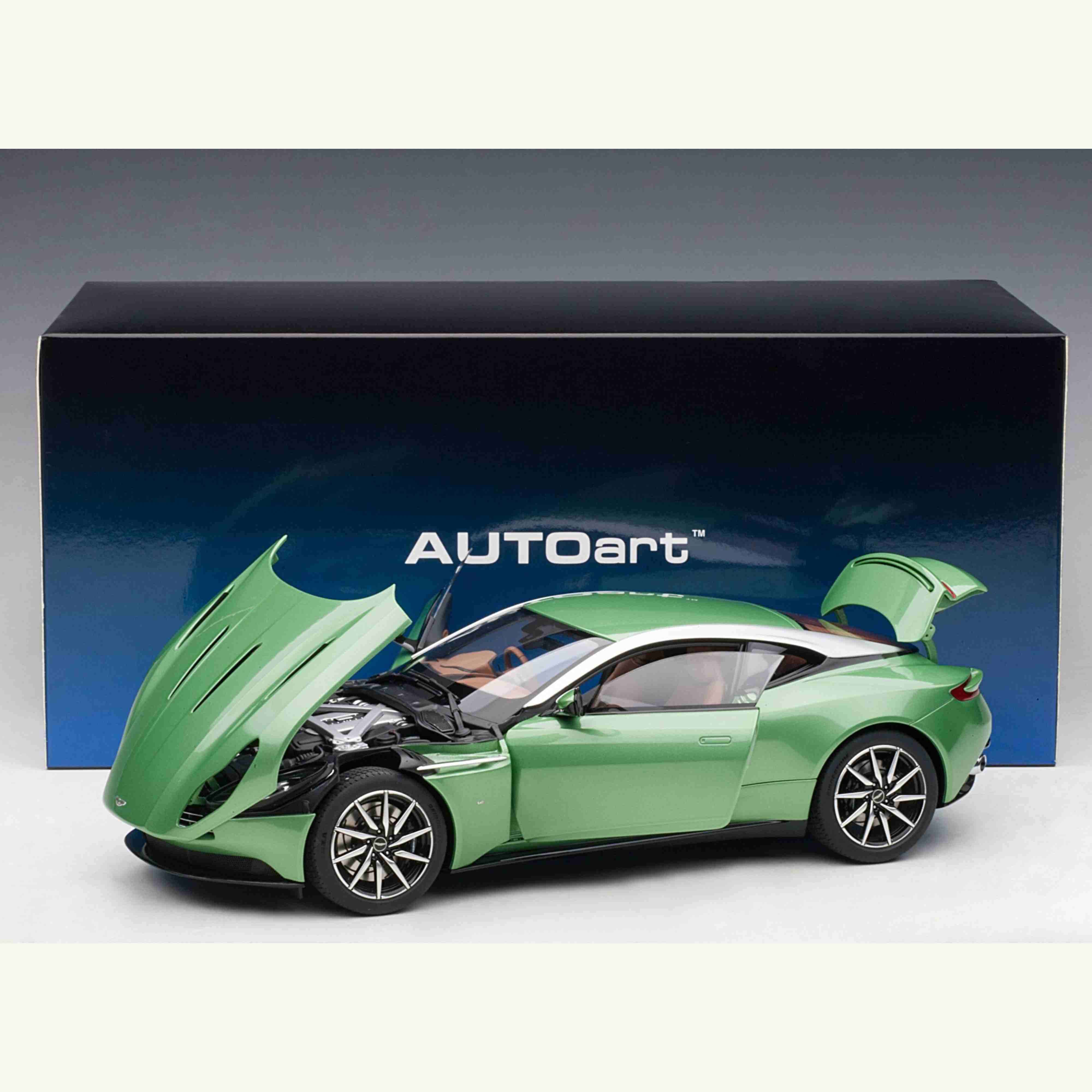 Aston Martin DB11 Appletree Green 1/18 - Image 11