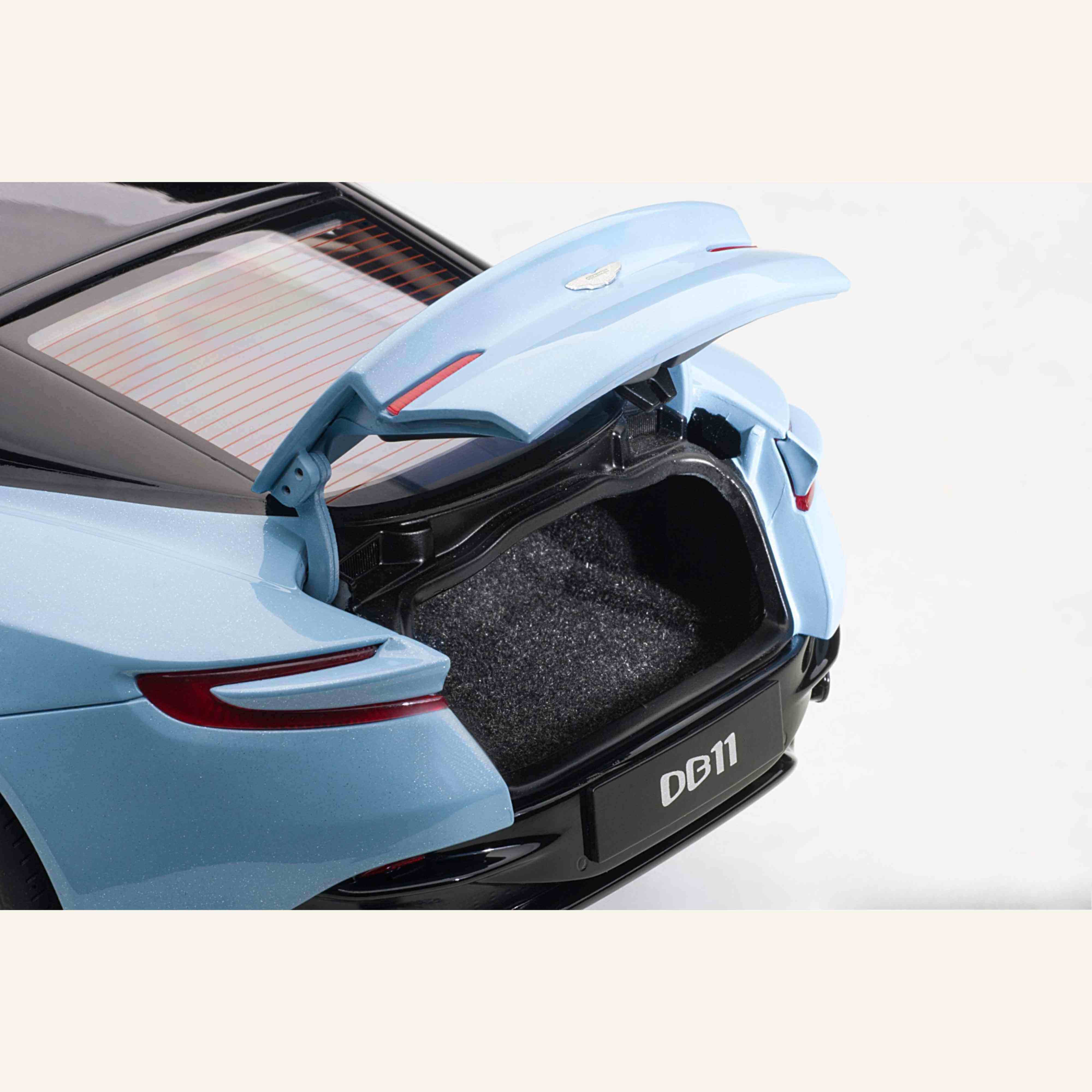 Aston Martin DB11 Rosted Glass Blue 1:18 - Image 10