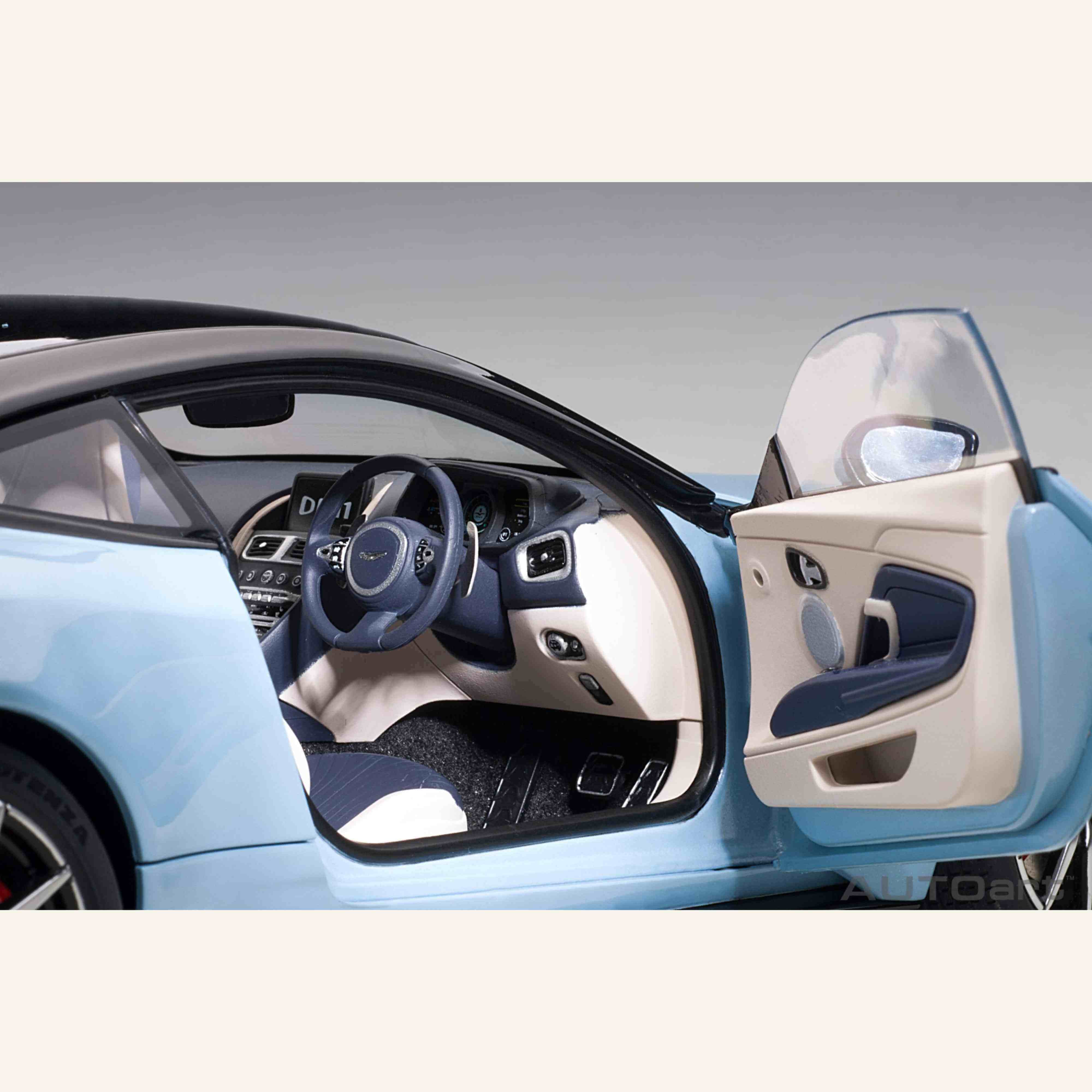 Aston Martin DB11 Rosted Glass Blue 1:18 - Image 8