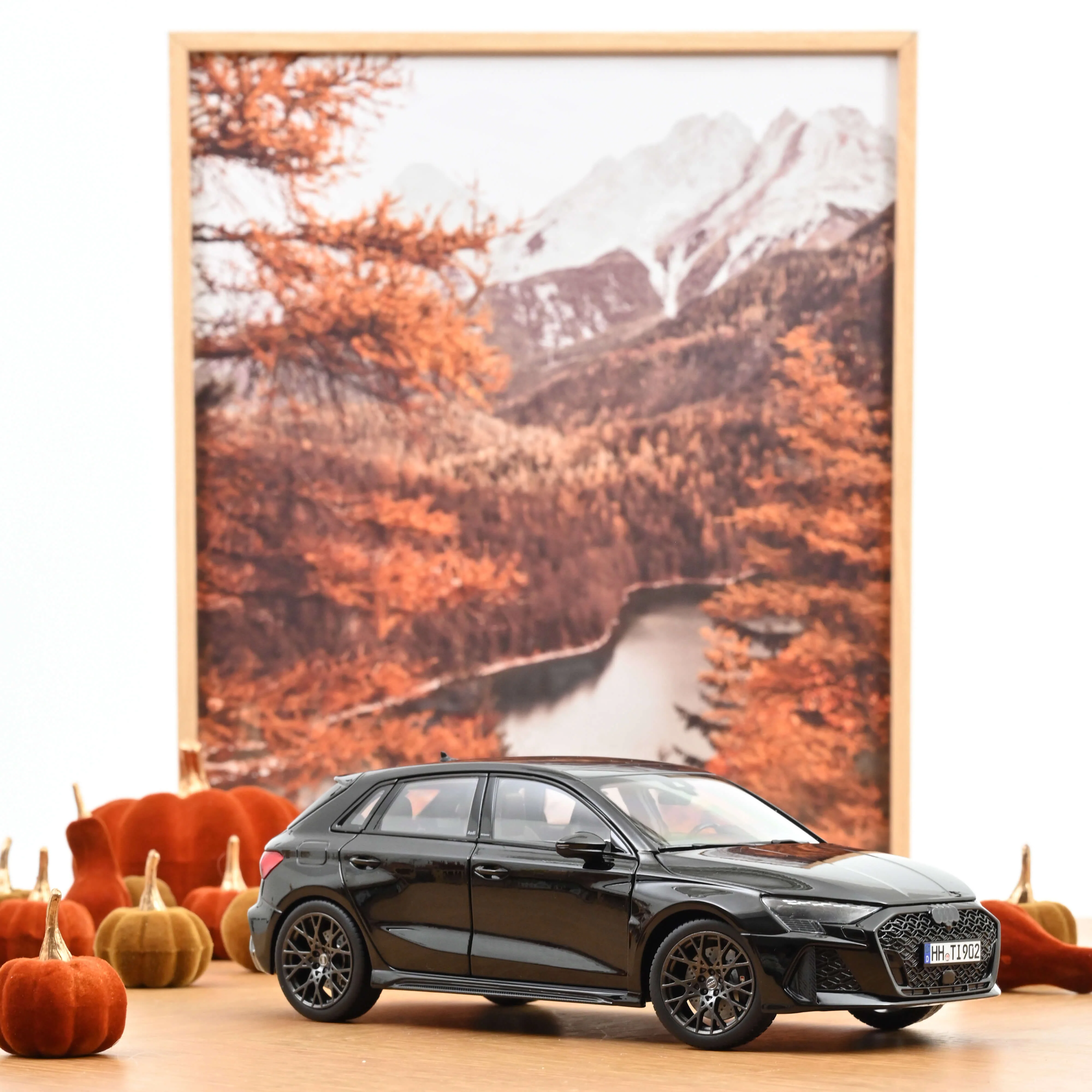 Audi RS 3 Sportback 2025 Noir Mythe 1/18