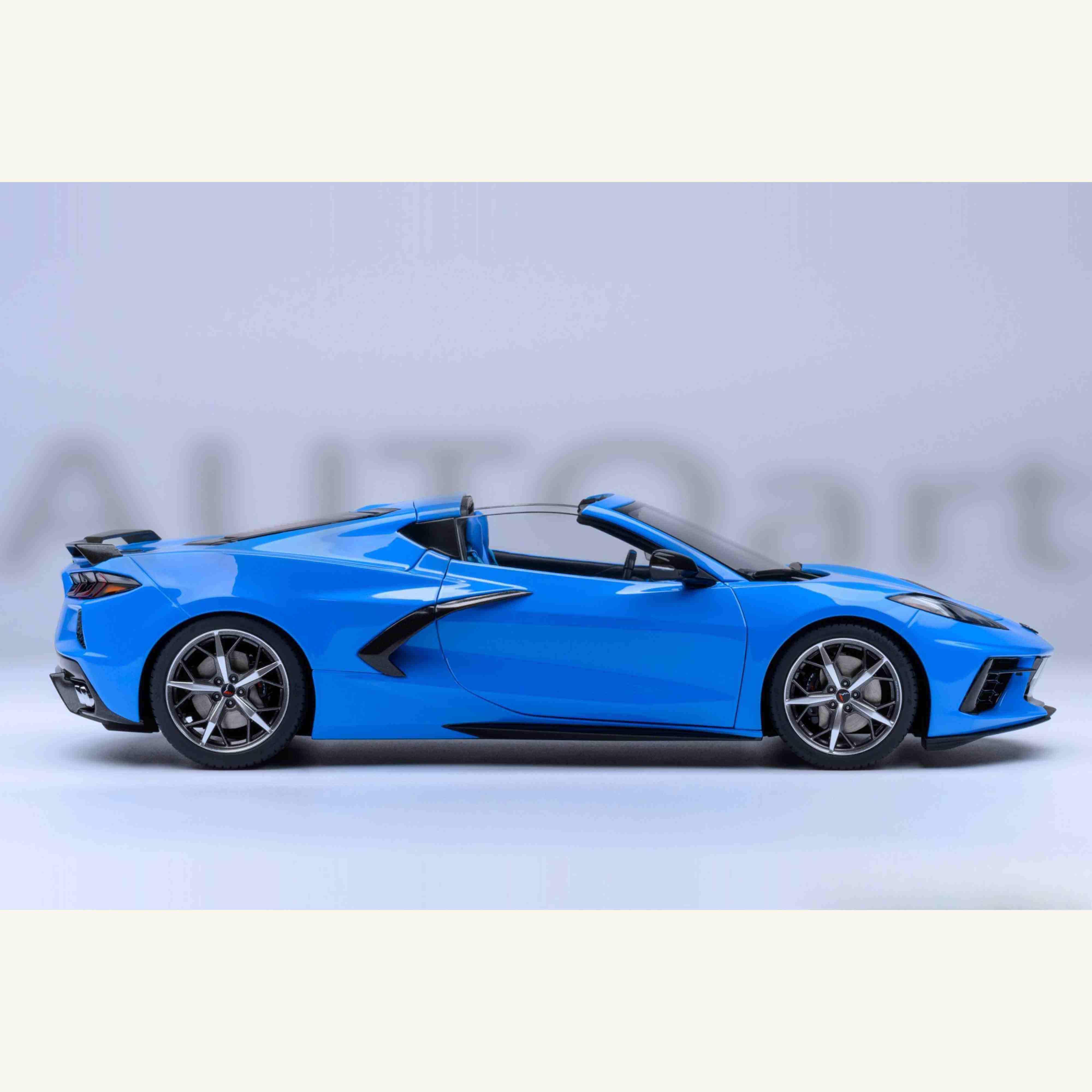 Chevrolet Corvette C8 Stingray Z51 Rapid Blue 2020 1/18 - Image 3