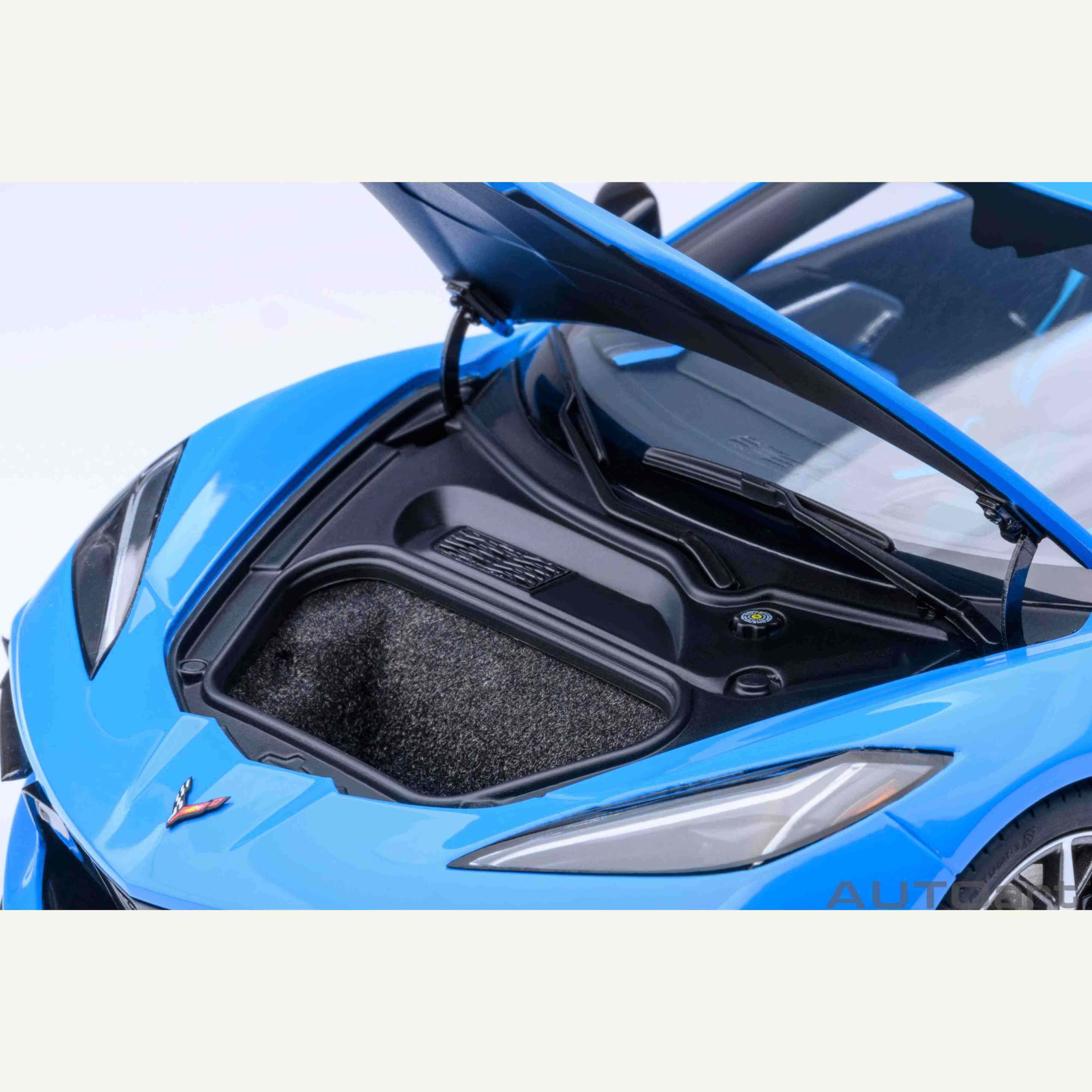 Chevrolet Corvette C8 Stingray Z51 Rapid Blue 2020 1/18 - Image 8