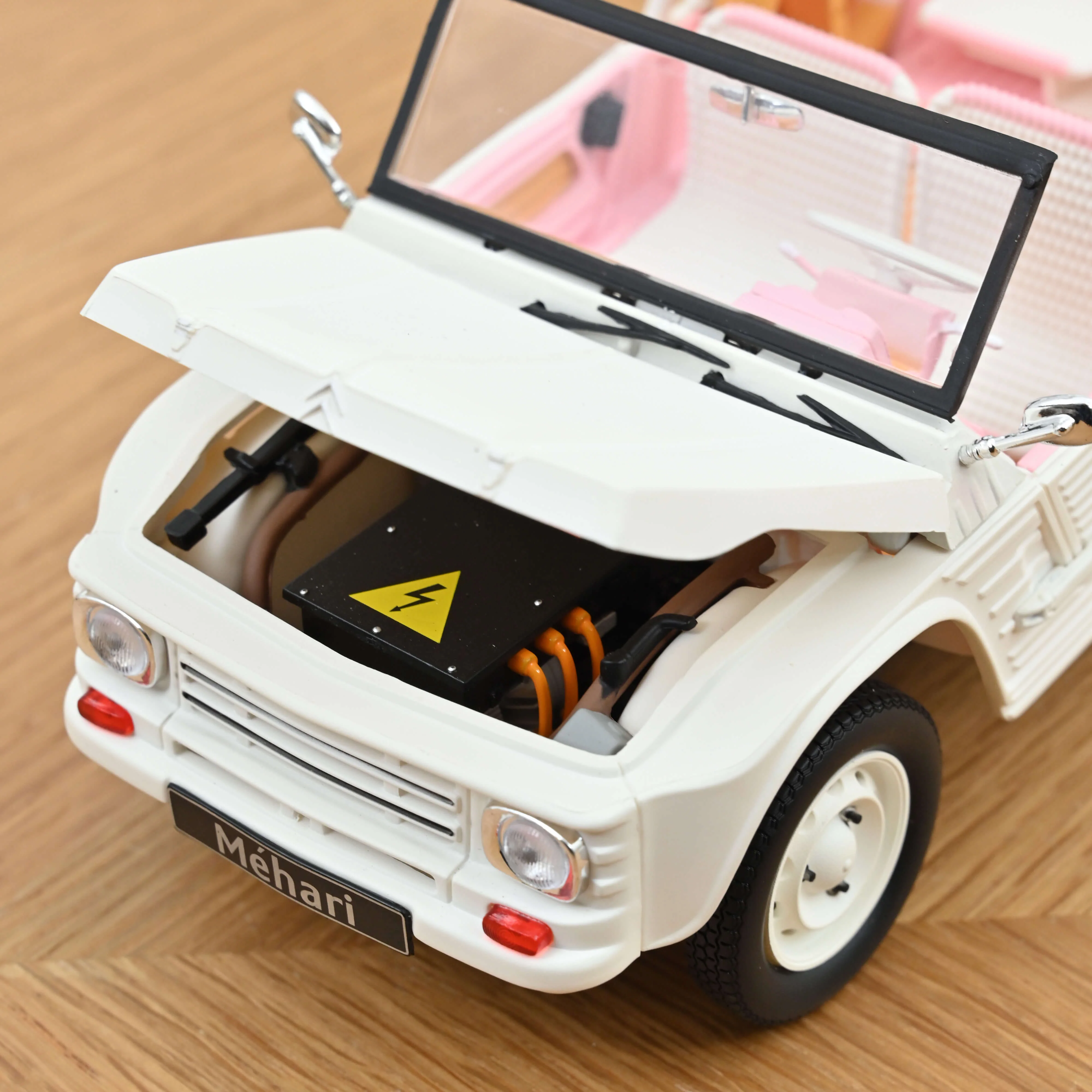 Citroën Méhari 2023 Blanc et Rose 1/18 - Image 7