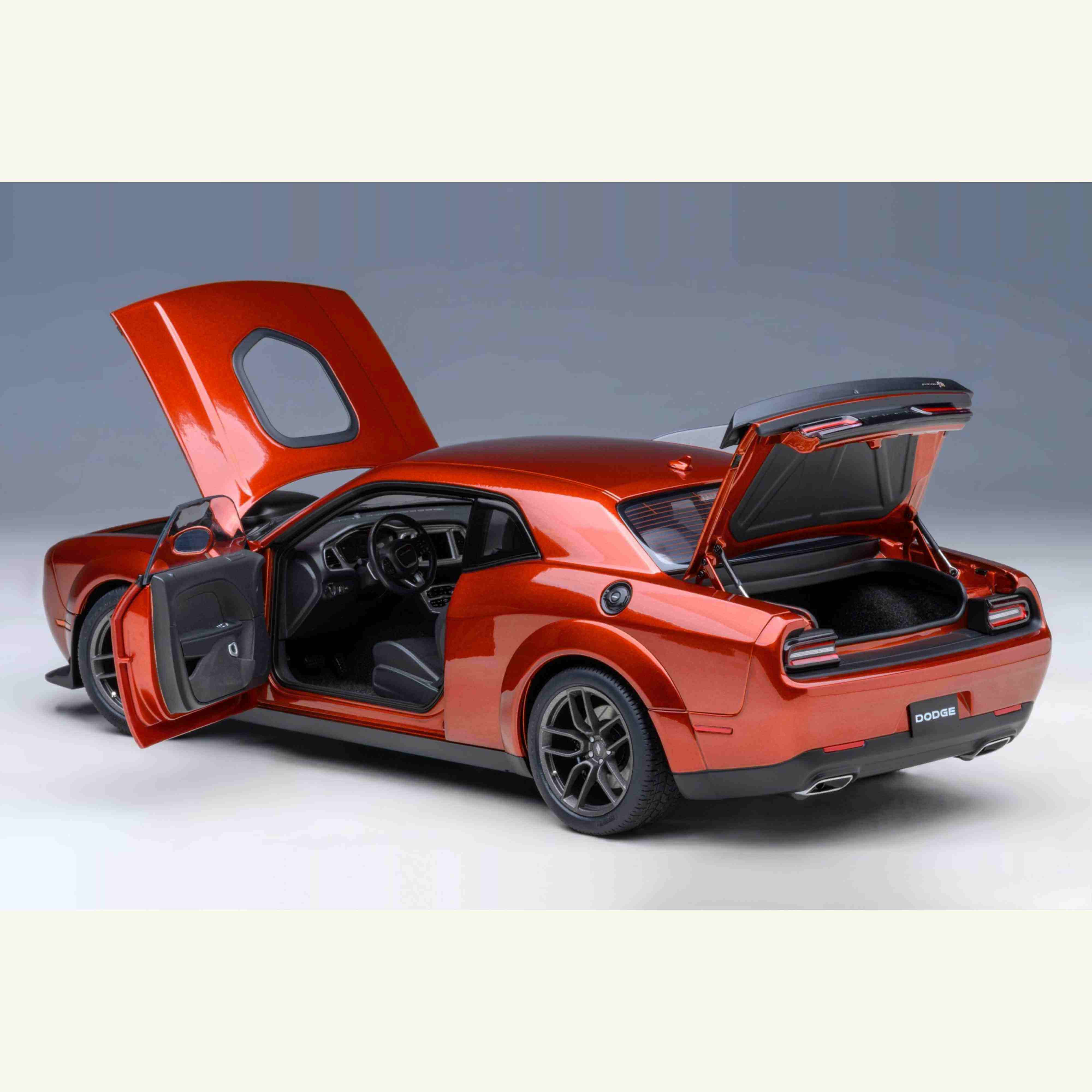 Dodge Challenger R/T Scat Pack Shaker Widebody 2022 1/18 - Image 11