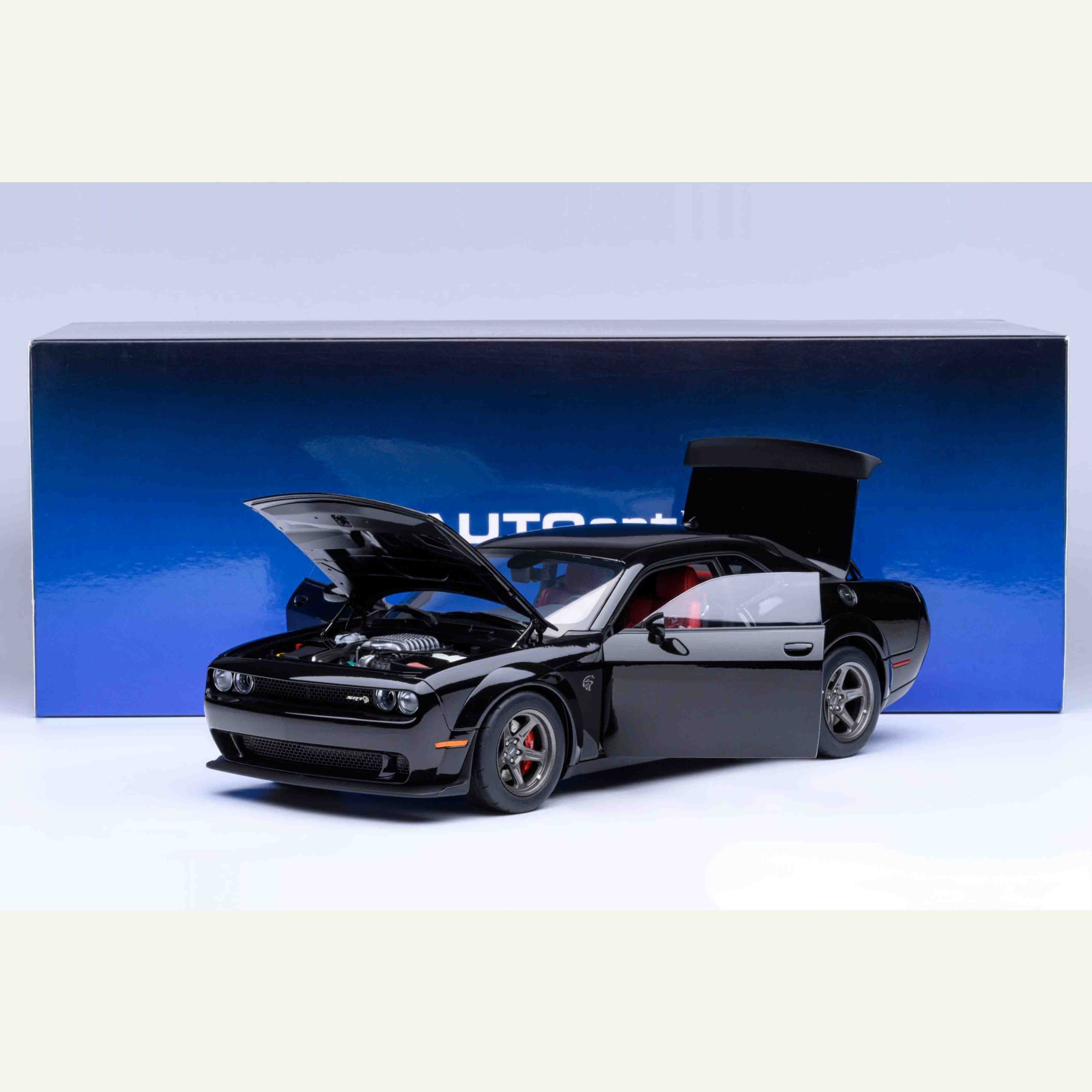 Dodge Challenger SRT Super Stock 2023 Pitch Black 1/18 - Image 12