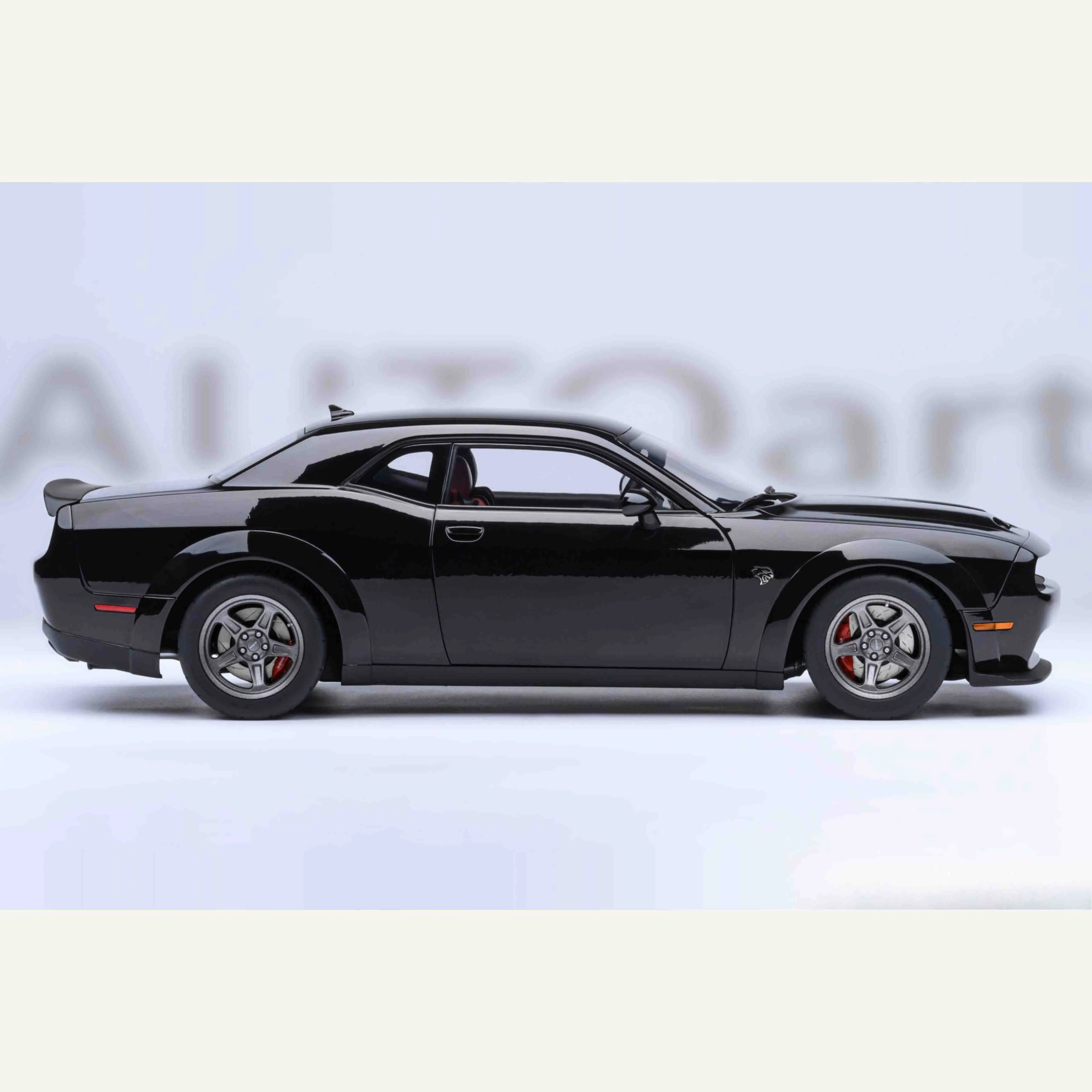 Dodge Challenger SRT Super Stock 2023 Pitch Black 1/18 - Image 3