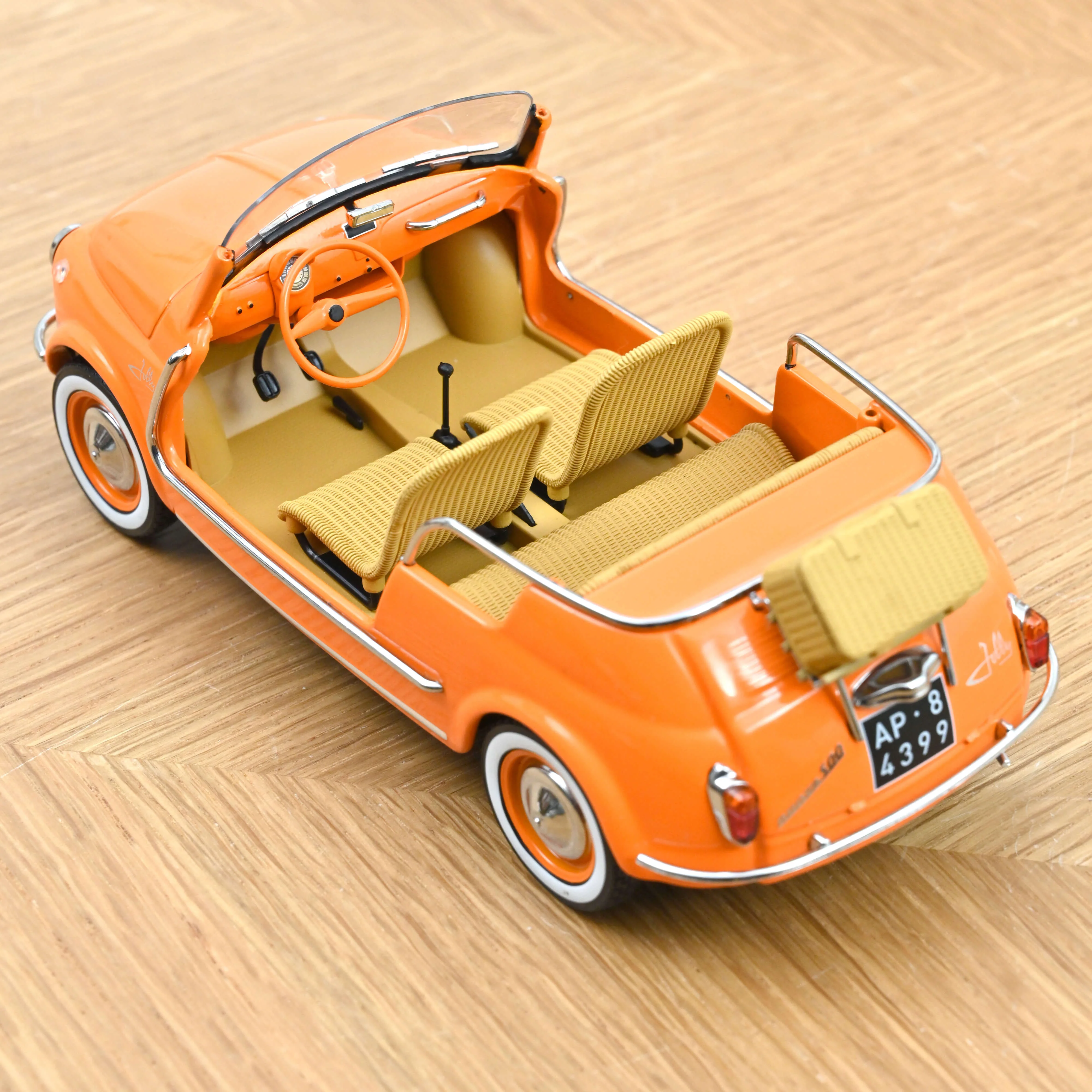 Fiat 500 Jolly 1965 Orange 1/18 - Image 6