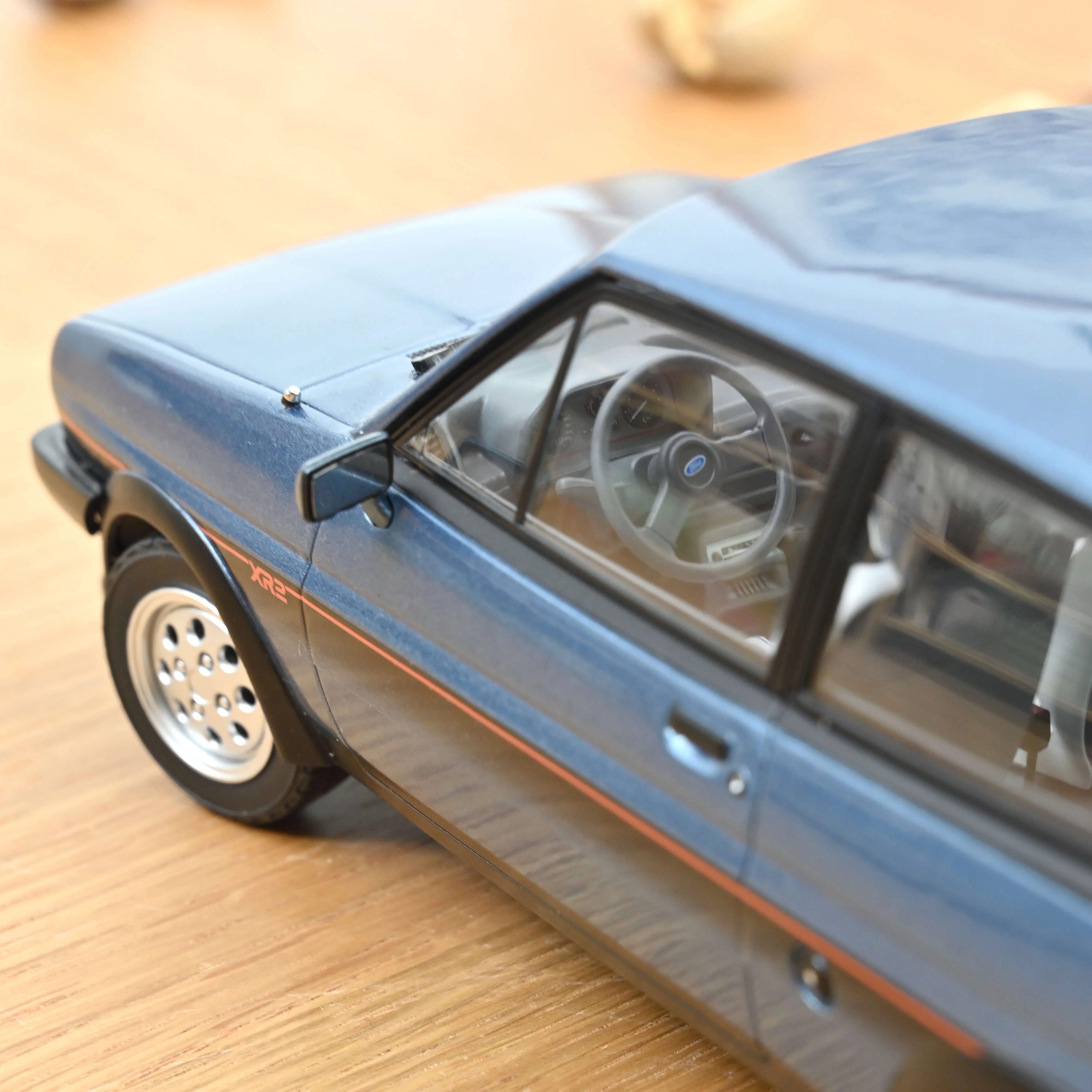 Ford Fiesta XR2 1981 Bleu métallisé 1/18 - Image 3