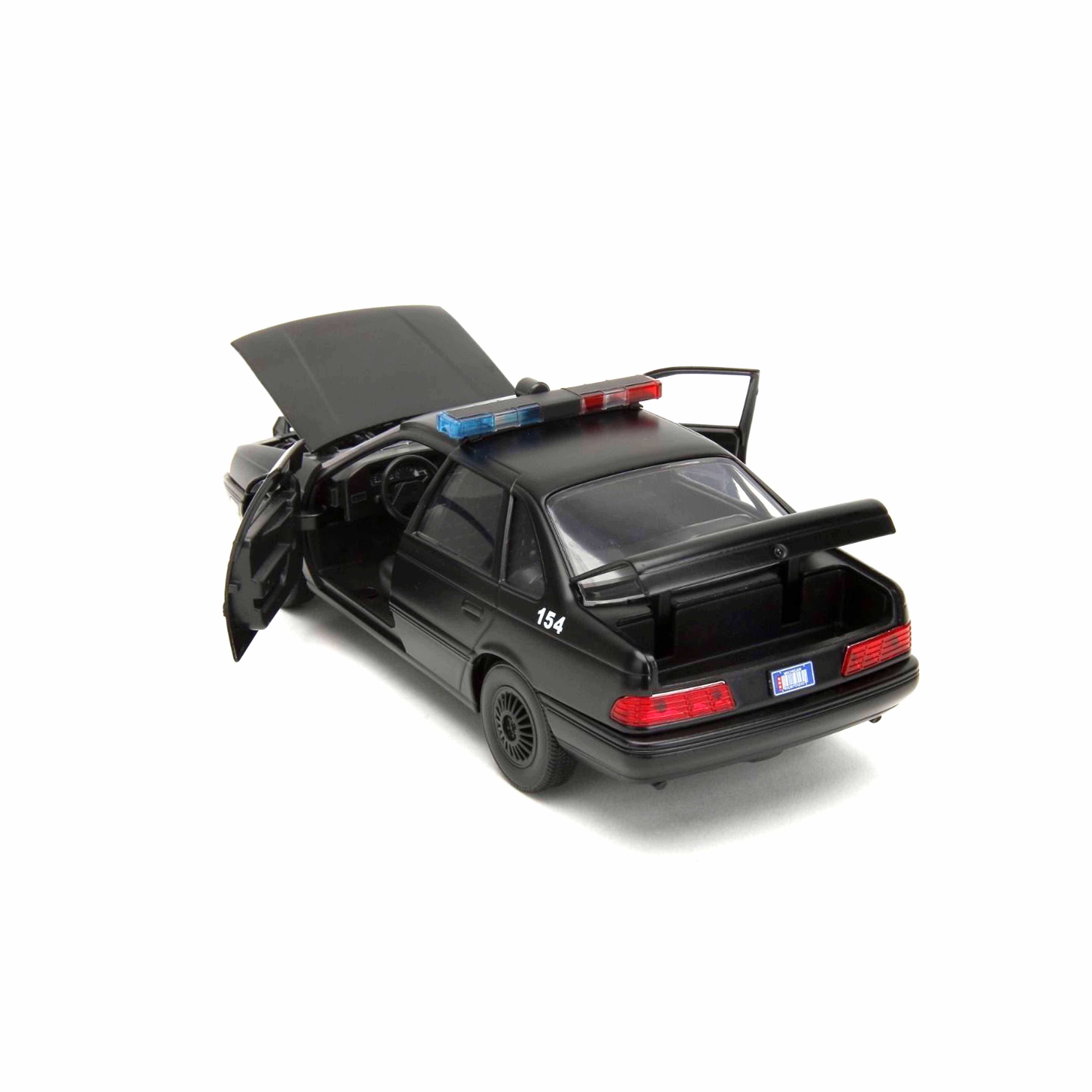 Ford Taurus noir avec figurine Robocop 1986 1/24 - Image 7