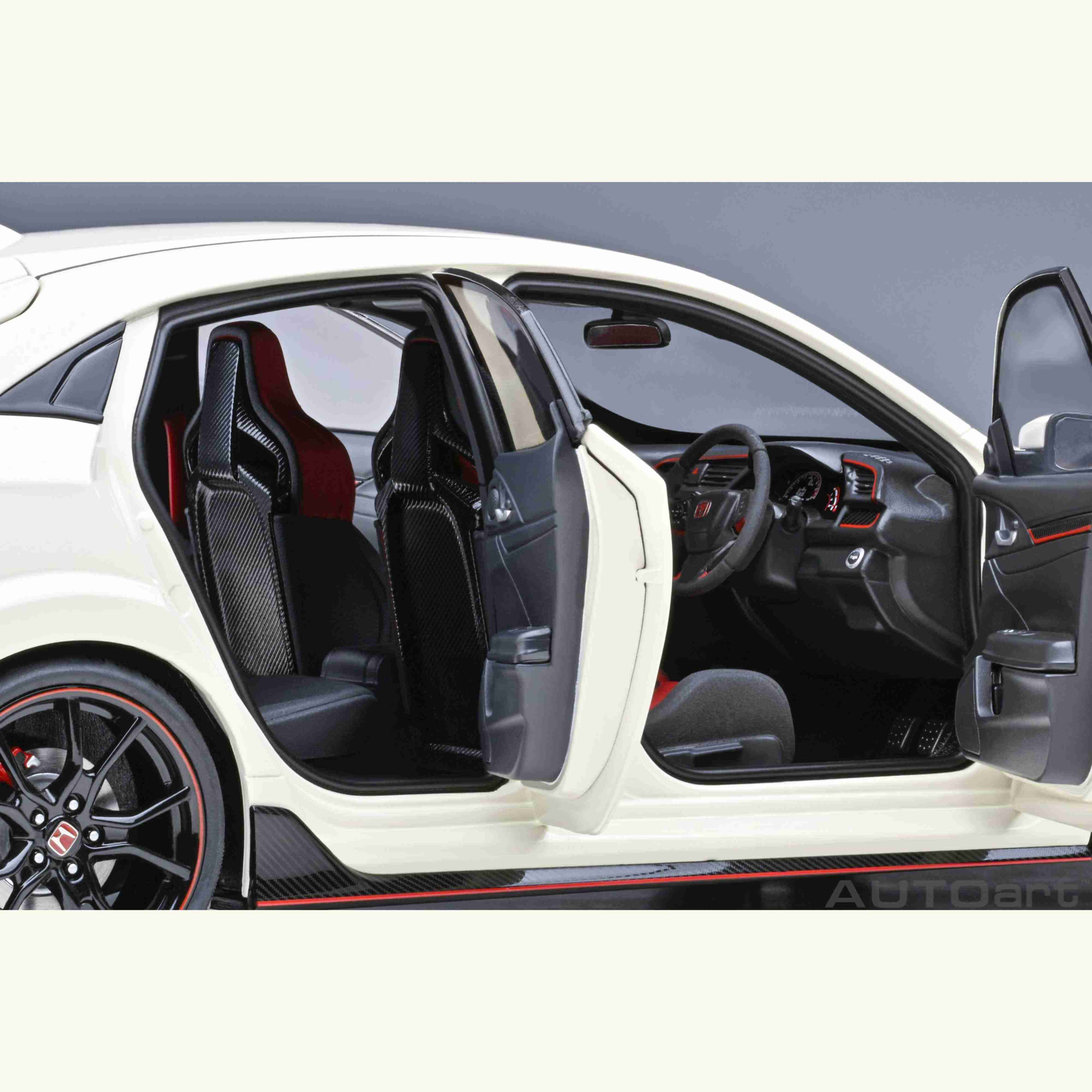 Honda Civic Type R (FK8) Championship White 2021 1/18 - Image 7