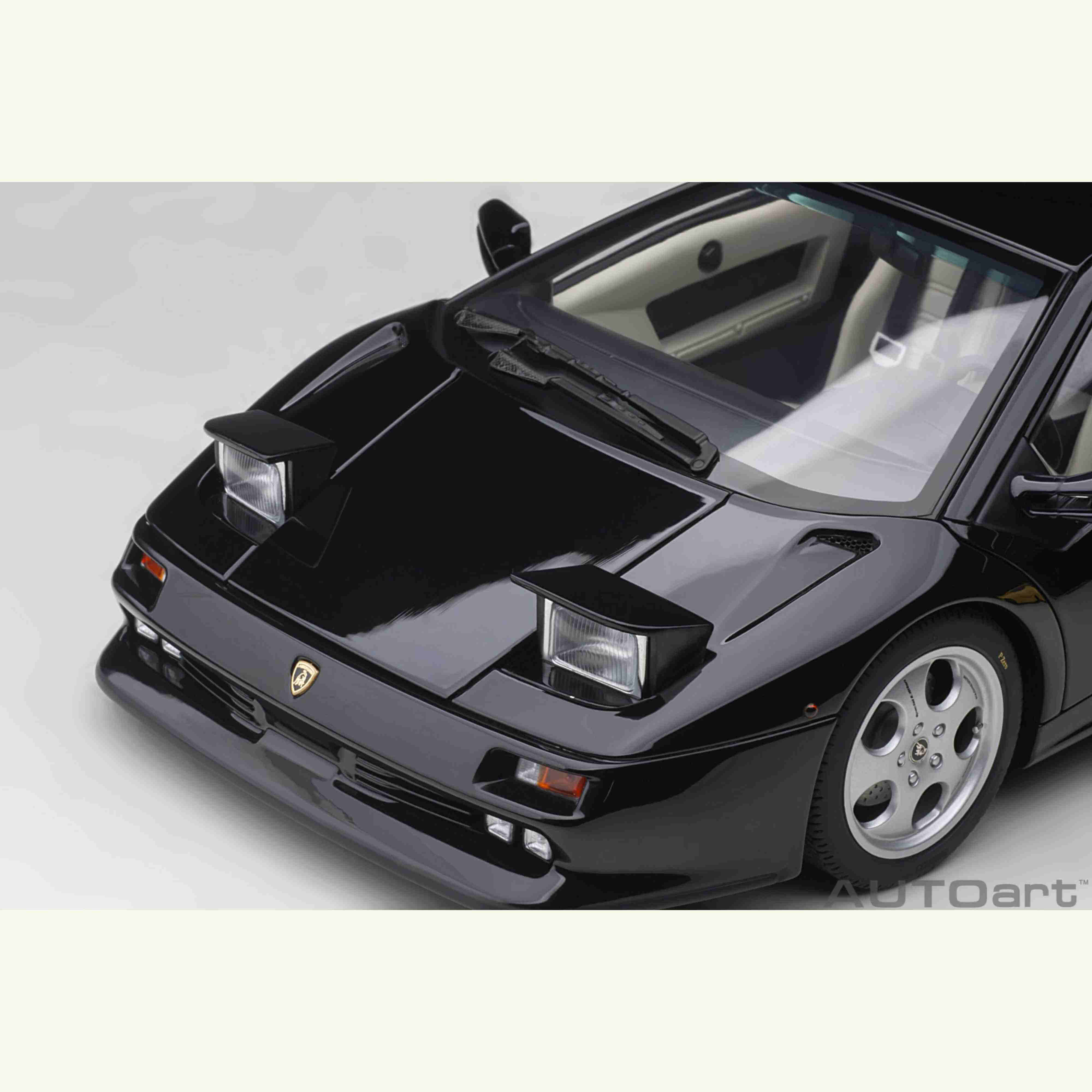 Lamborghini Diablo SE30 1993 Deep Black Metallic 1/18 - Image 9