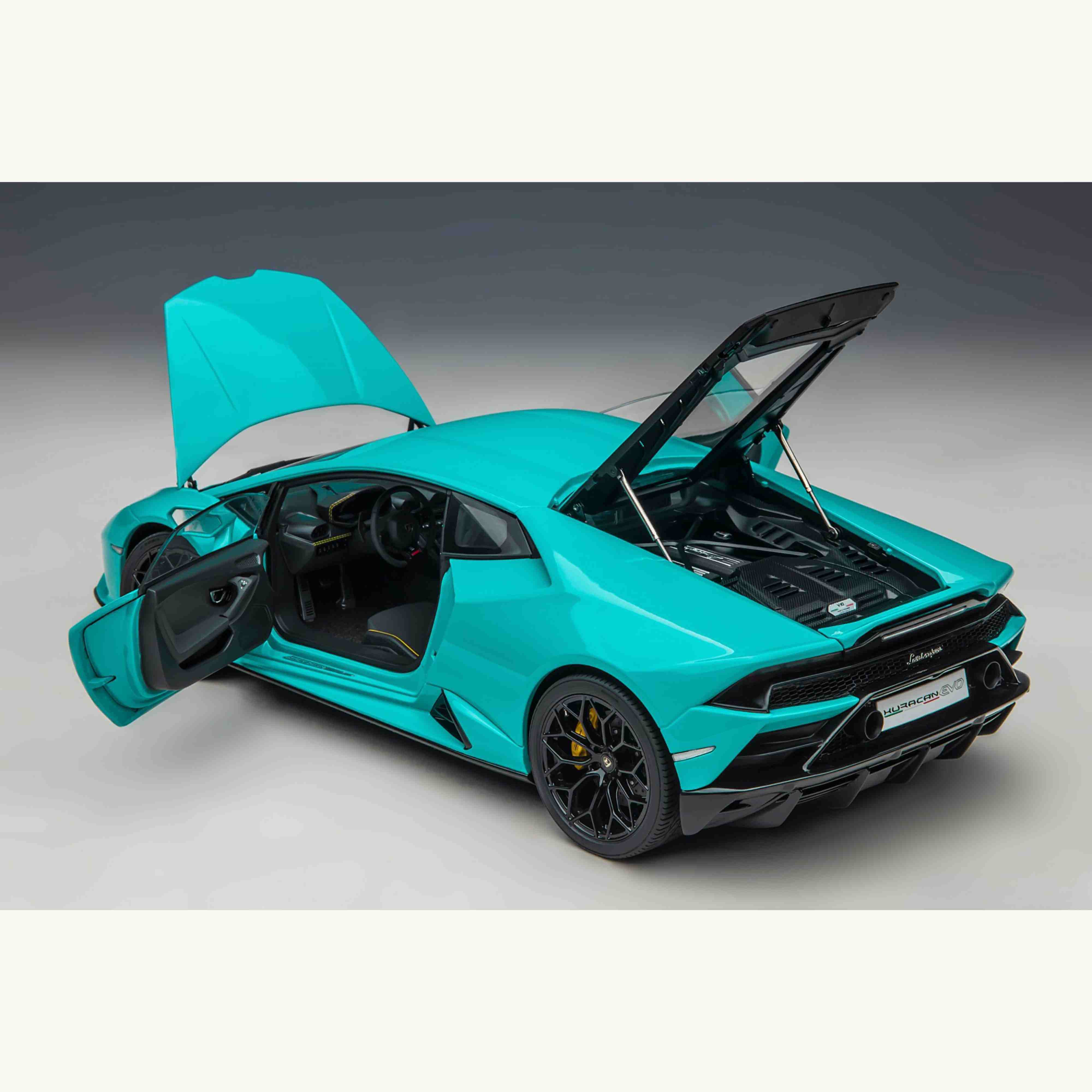 Lamborghini Huracán EVO 2019 Blu Glauco 1/18 - Image 9