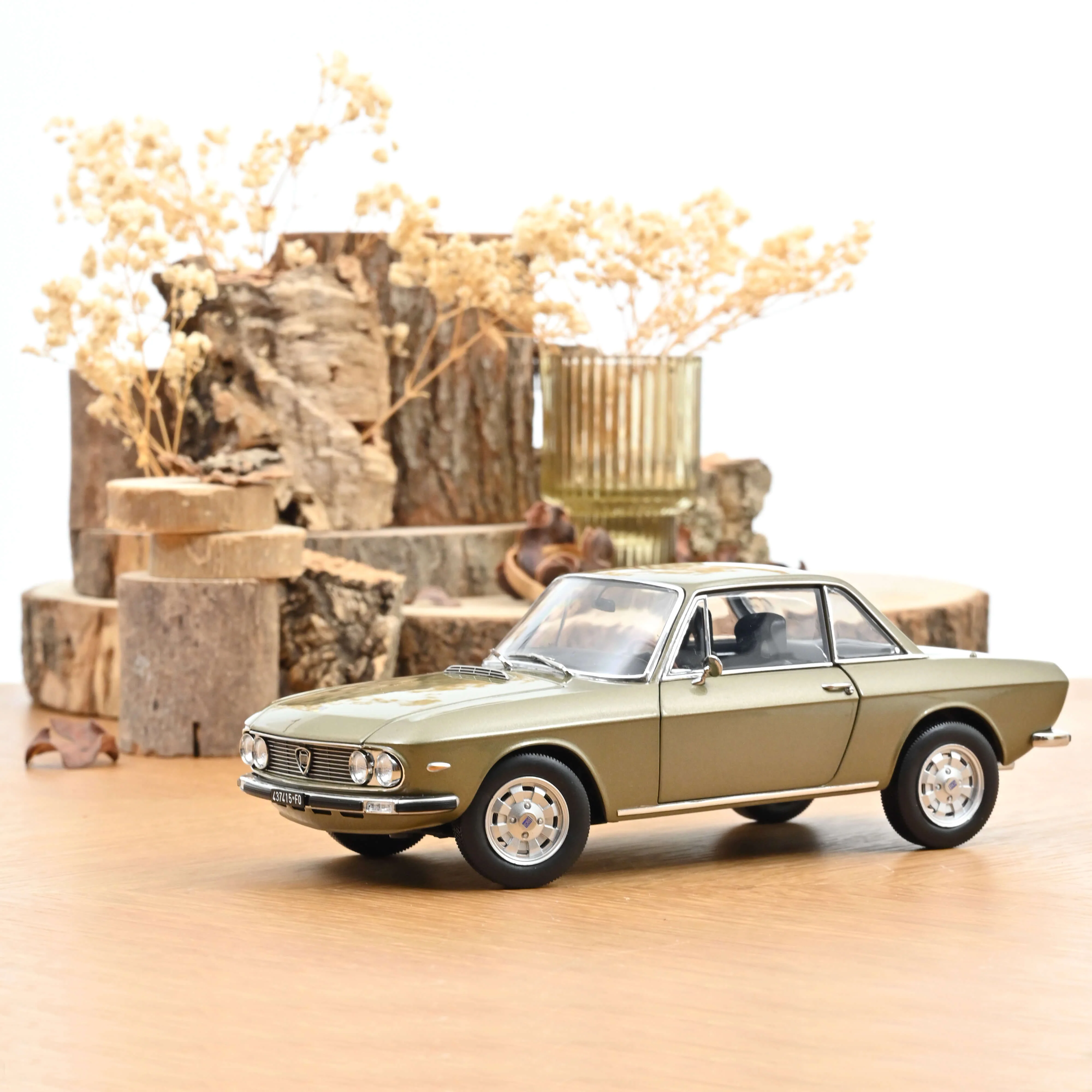 Lancia Fulvia 1971 Bronce Longchamps 1/18