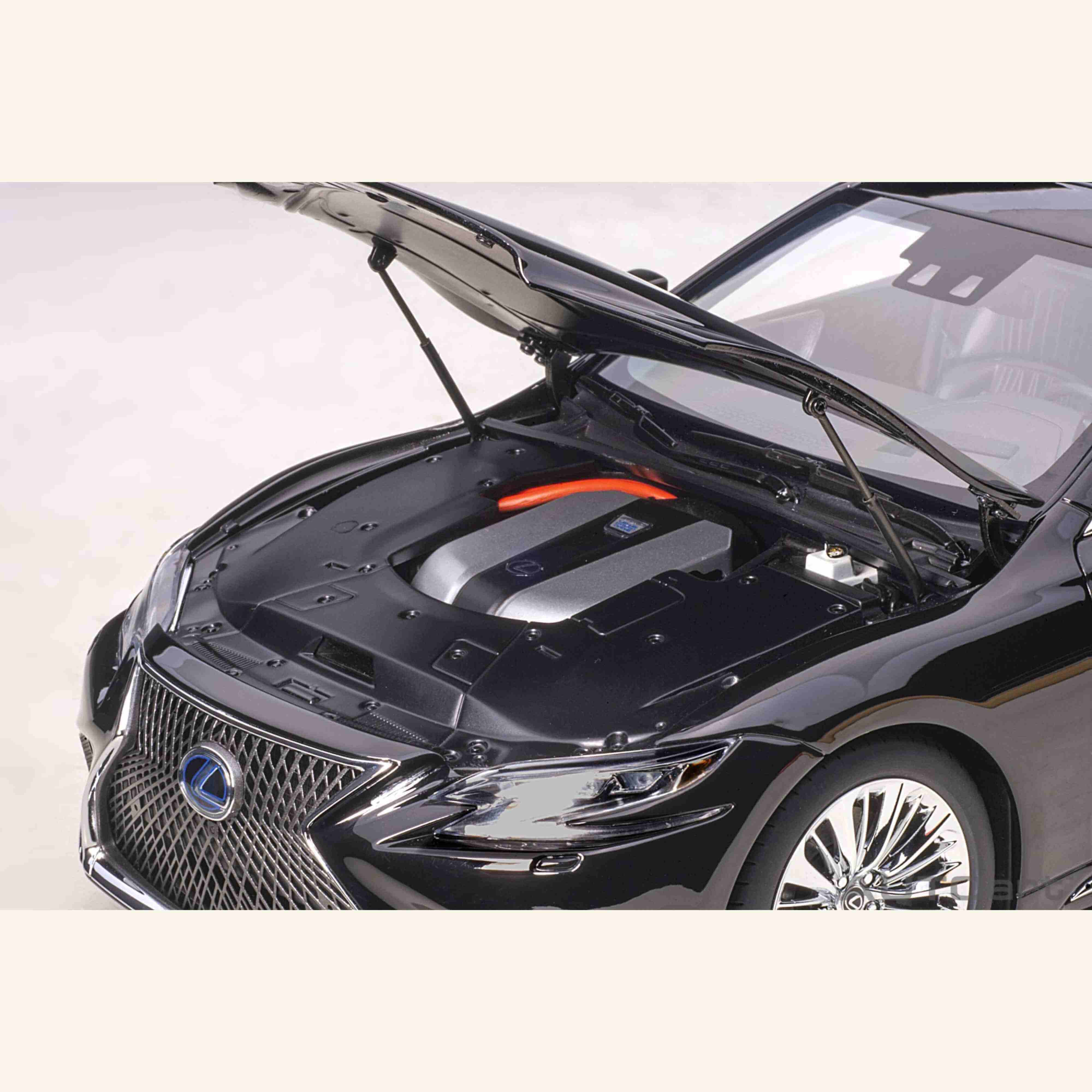 Lexus LS 500h 2018 Noir / Intérieur Noir 1/18 - Image 8